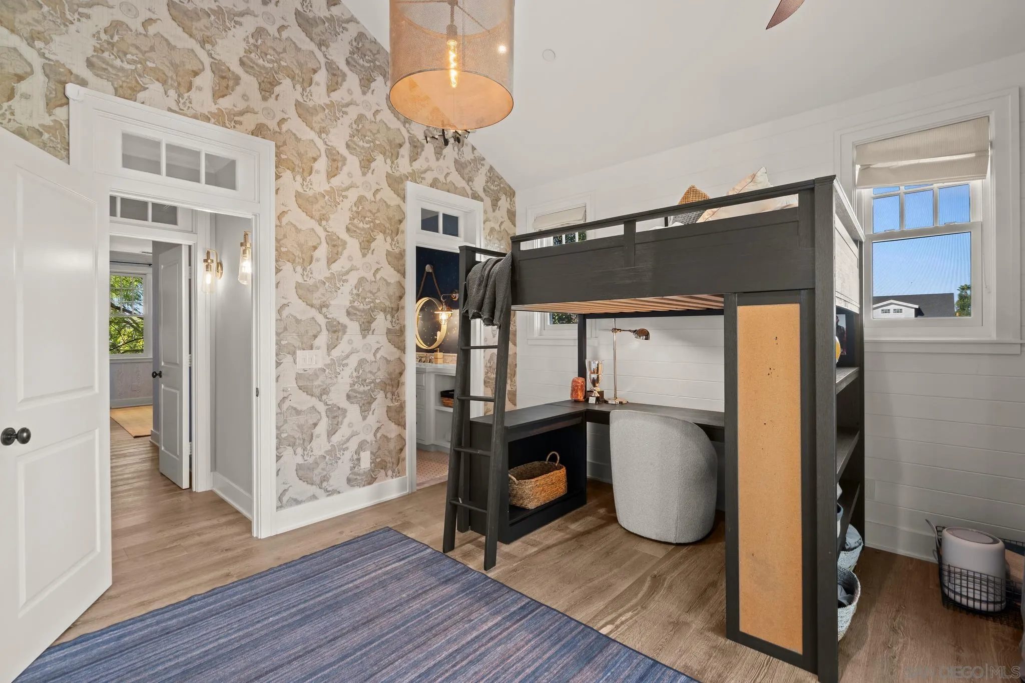 https://cdn.realtyfeed.com/cdn/127/260025222/4fdf599194039d16b84b1fc5548e60ab.webp