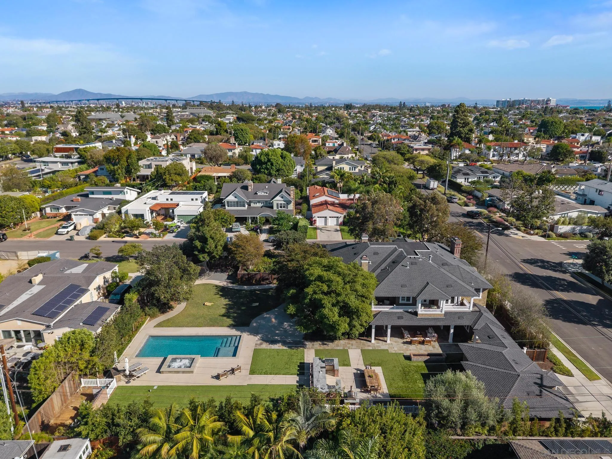 https://cdn.realtyfeed.com/cdn/127/260025222/a311097865feb2e65a6c82991252f877.webp