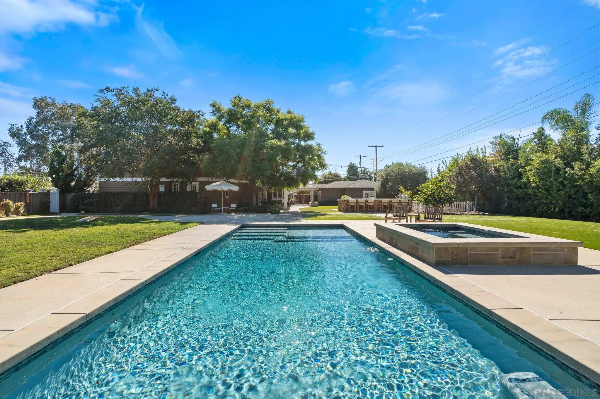 https://cdn.realtyfeed.com/cdn/127/260025222/ac6da42f8a71cb97b05bb990cca49c3a.webp