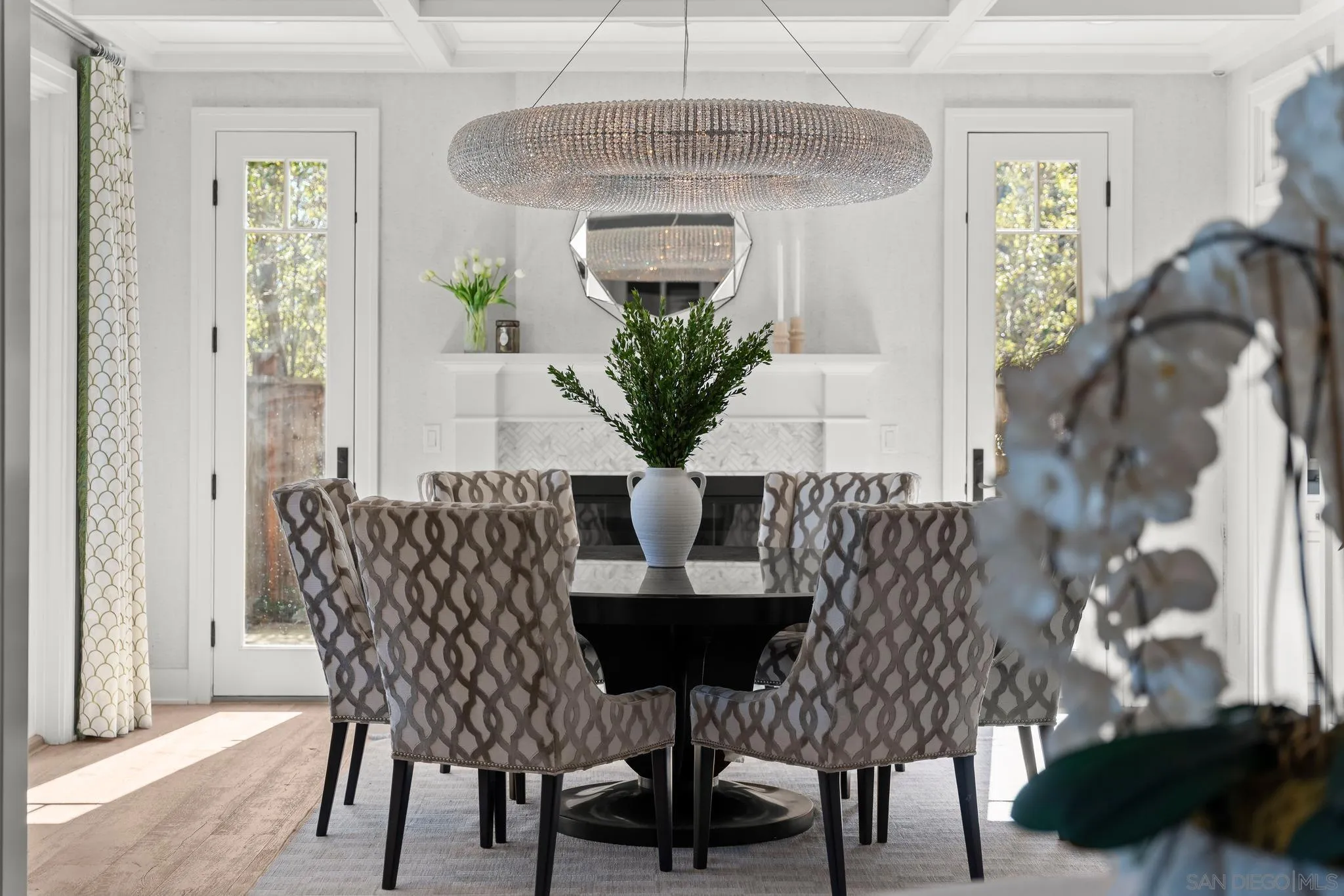 https://cdn.realtyfeed.com/cdn/127/260025222/fcb848b1af7b3a717c1a0c4ea7207cd8.webp