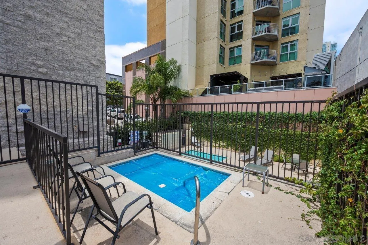 https://cdn.realtyfeed.com/cdn/127/260025225/732080d09f3d6e790ecd22b70284536b.webp