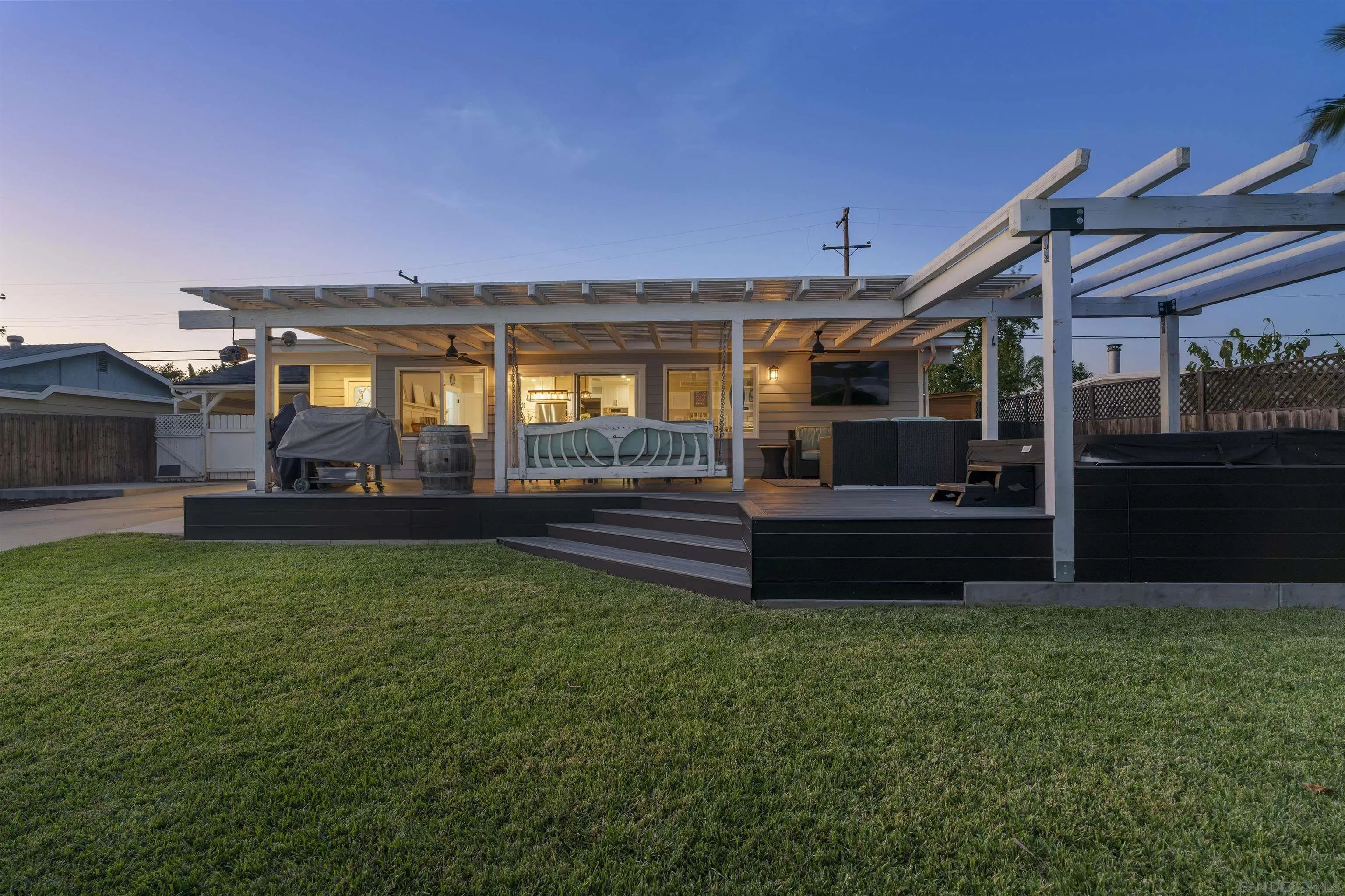 2499 Chatham St, El Cajon, CA 92020