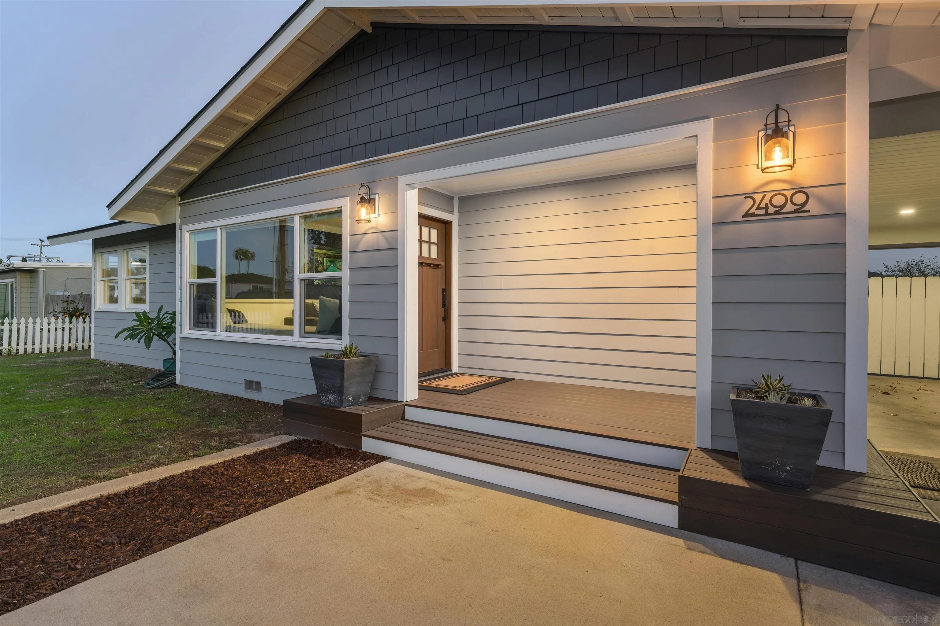 2499 Chatham St, El Cajon, CA 92020