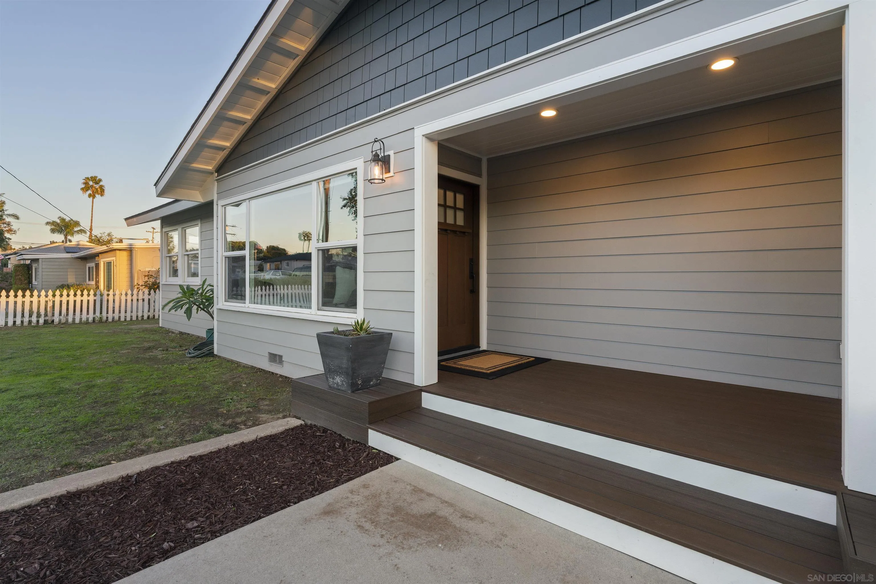 2499 Chatham St, El Cajon, CA 92020