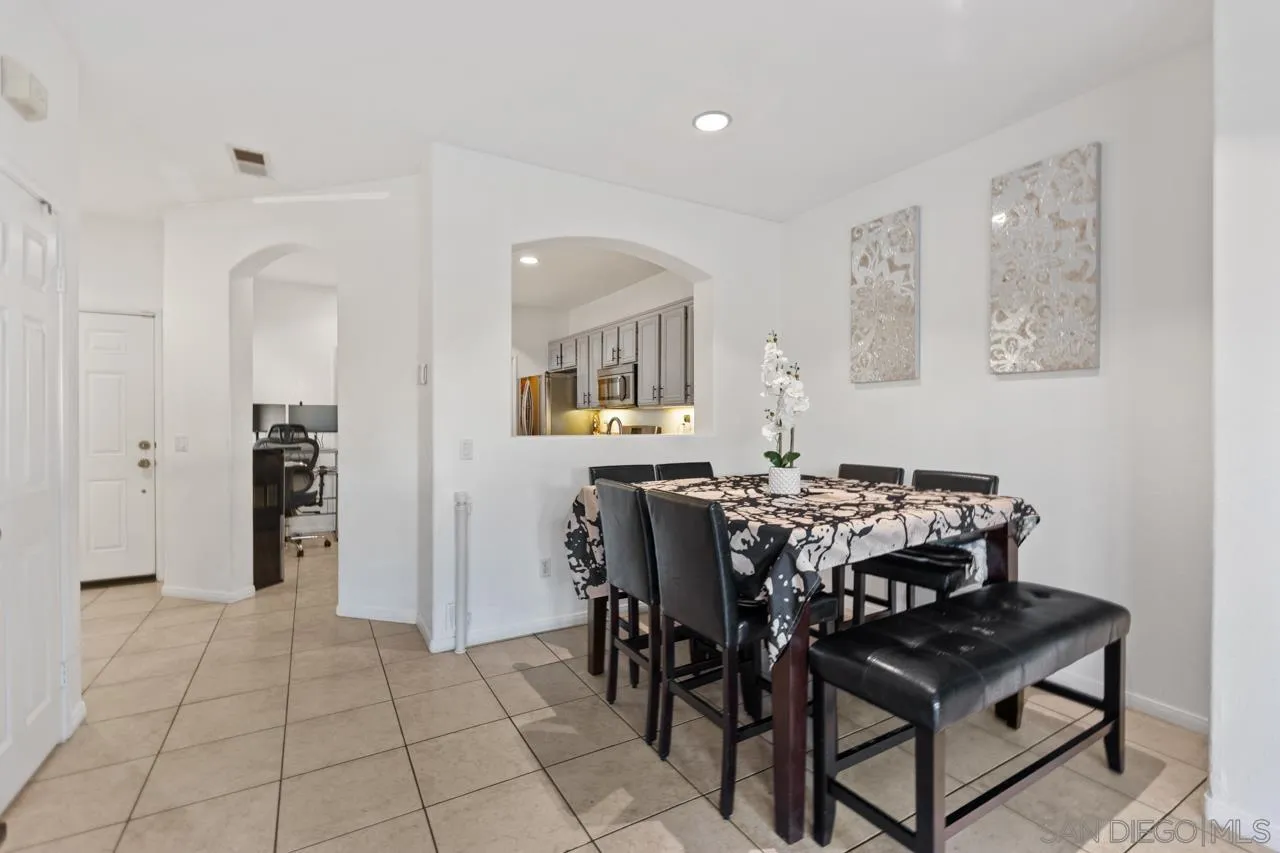 6373 Avenida De Las Vistas, #3, San Diego, CA 92154