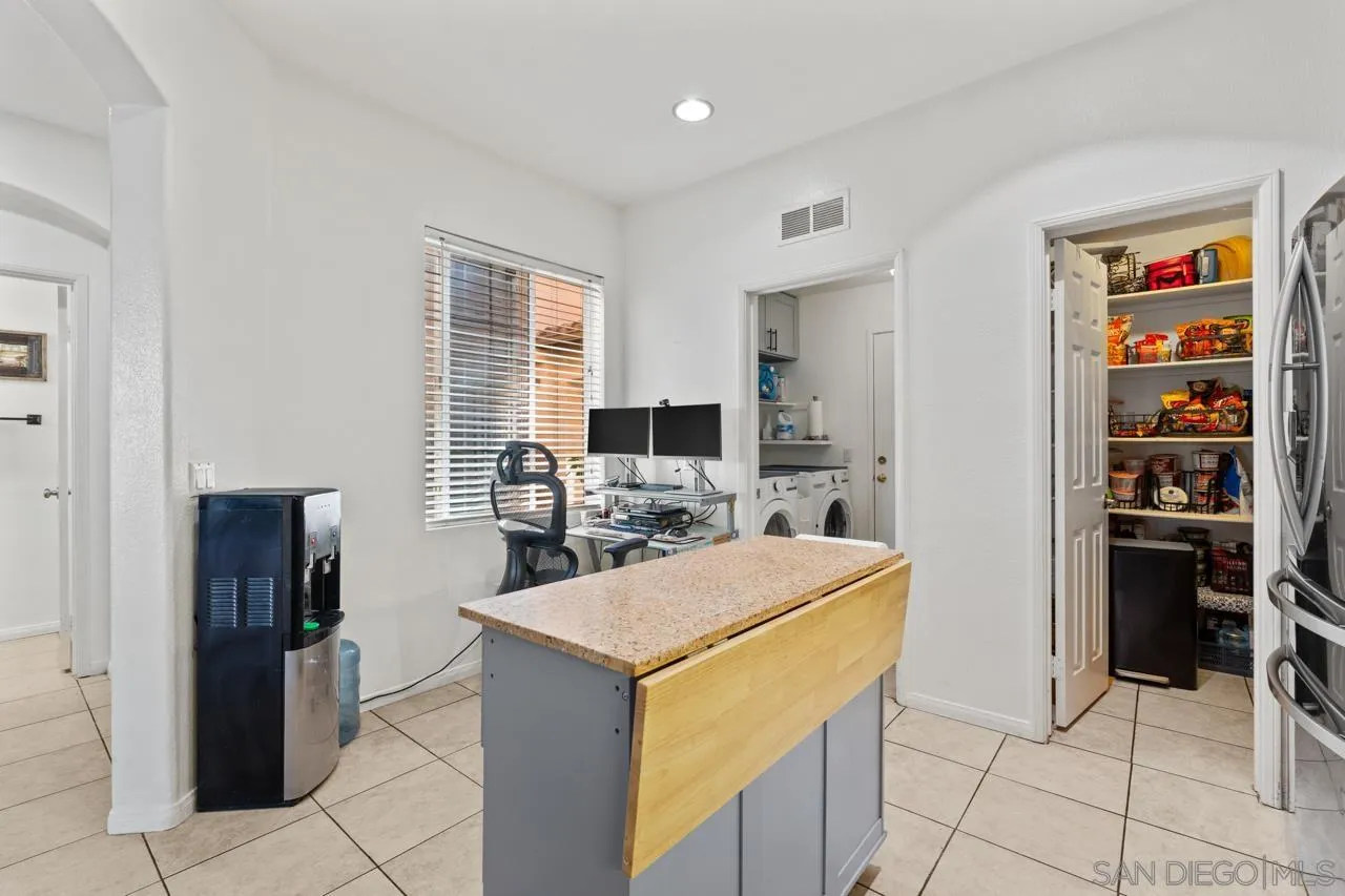 6373 Avenida De Las Vistas, #3, San Diego, CA 92154 6373 Avenida De Las Vistas, #3, San Diego, CA 92154