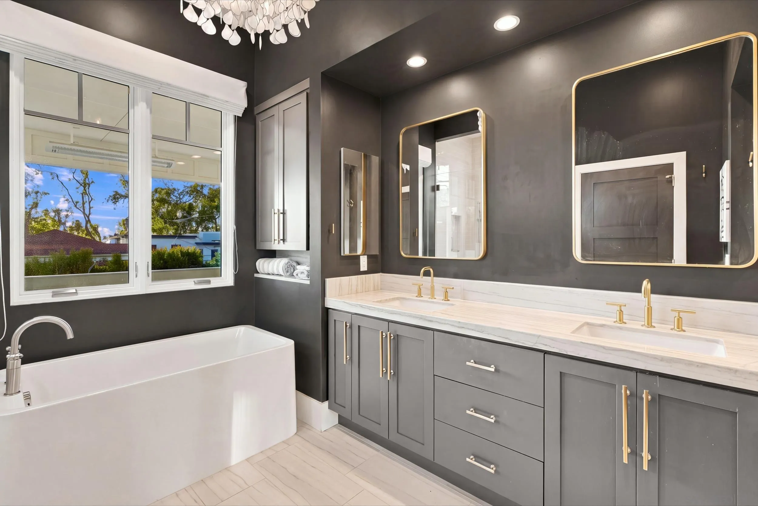 https://cdn.realtyfeed.com/cdn/127/260025233/eed4038ddc1de0823b6adc58eb67077a.webp