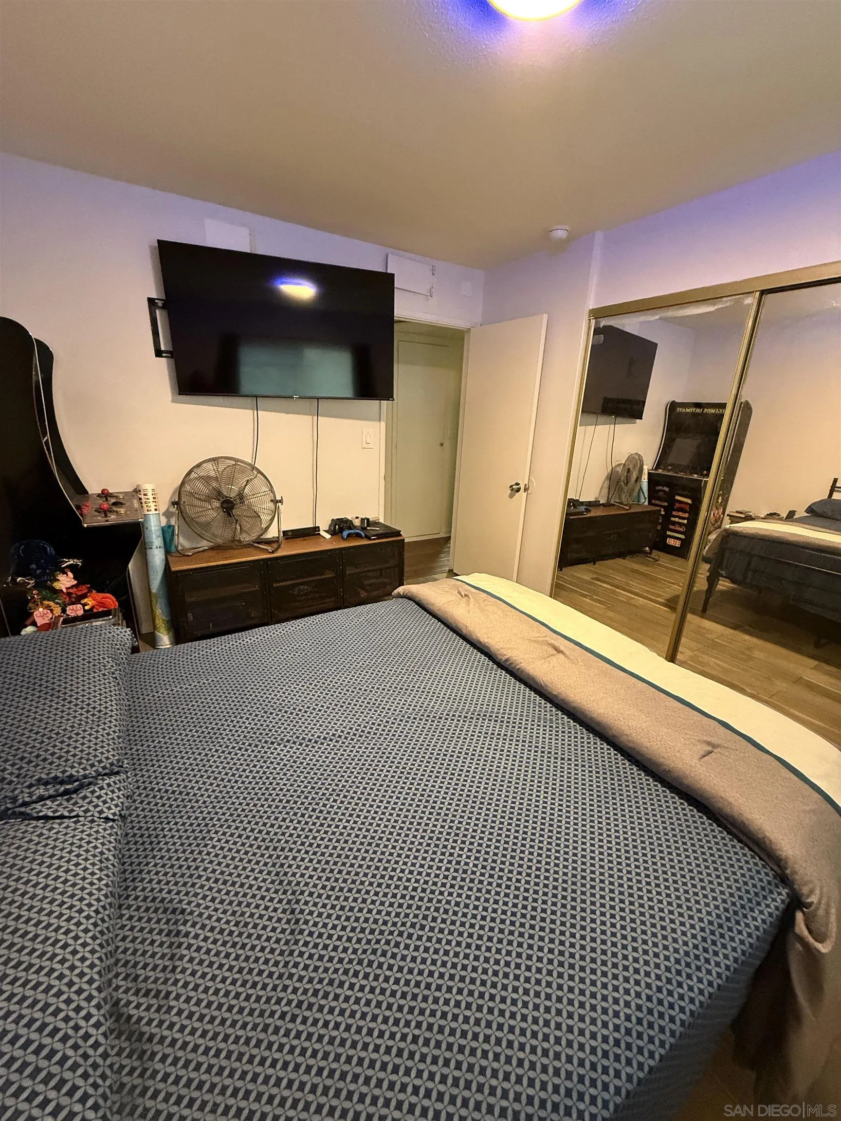 https://cdn.realtyfeed.com/cdn/127/260025236/43910b4431f53ecb6923e663da606880.webp