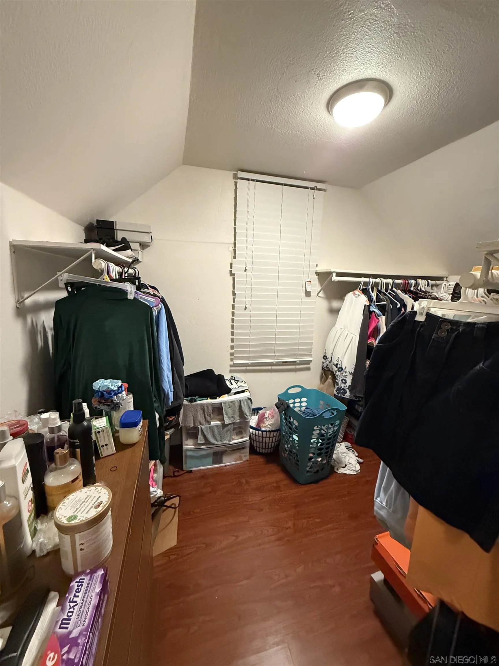 https://cdn.realtyfeed.com/cdn/127/260025236/fa240e4d3cb61df21a5be38f39967b0d.webp