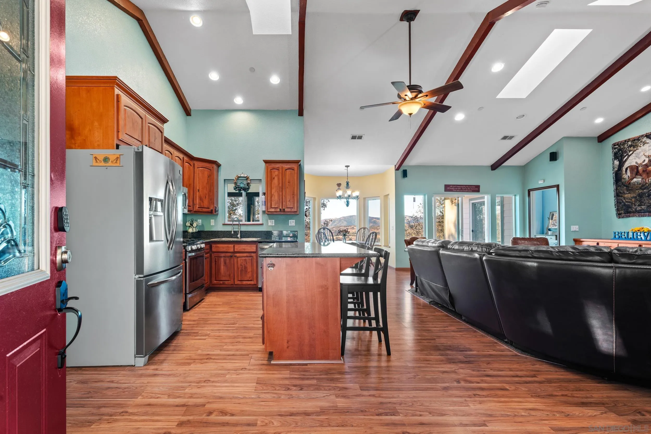 https://cdn.realtyfeed.com/cdn/127/260025238/2cbc7bdbb69e10ccef48f7552d1877c4.webp
