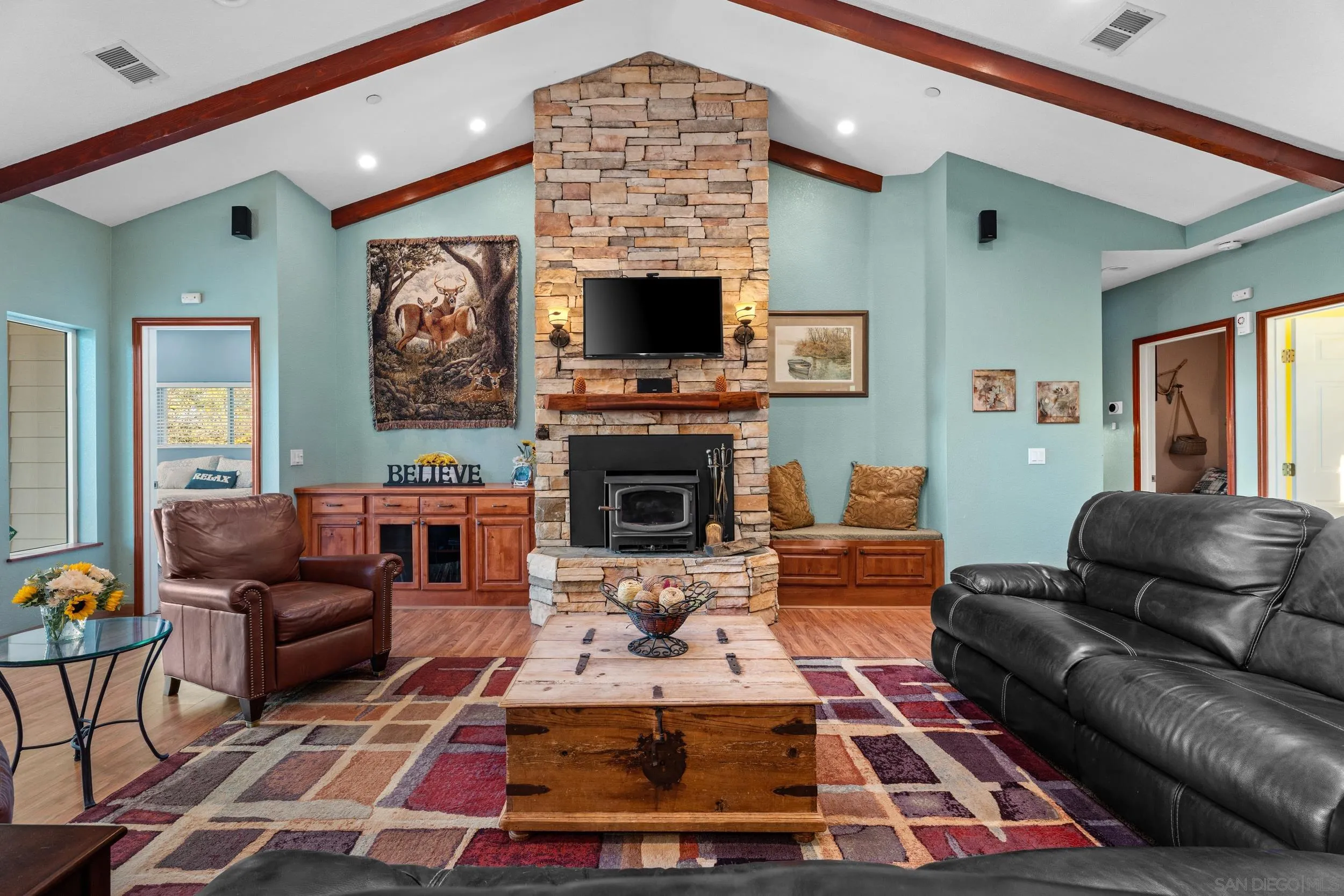 https://cdn.realtyfeed.com/cdn/127/260025238/b878631e13fcefd9d534014cb635ce83.webp