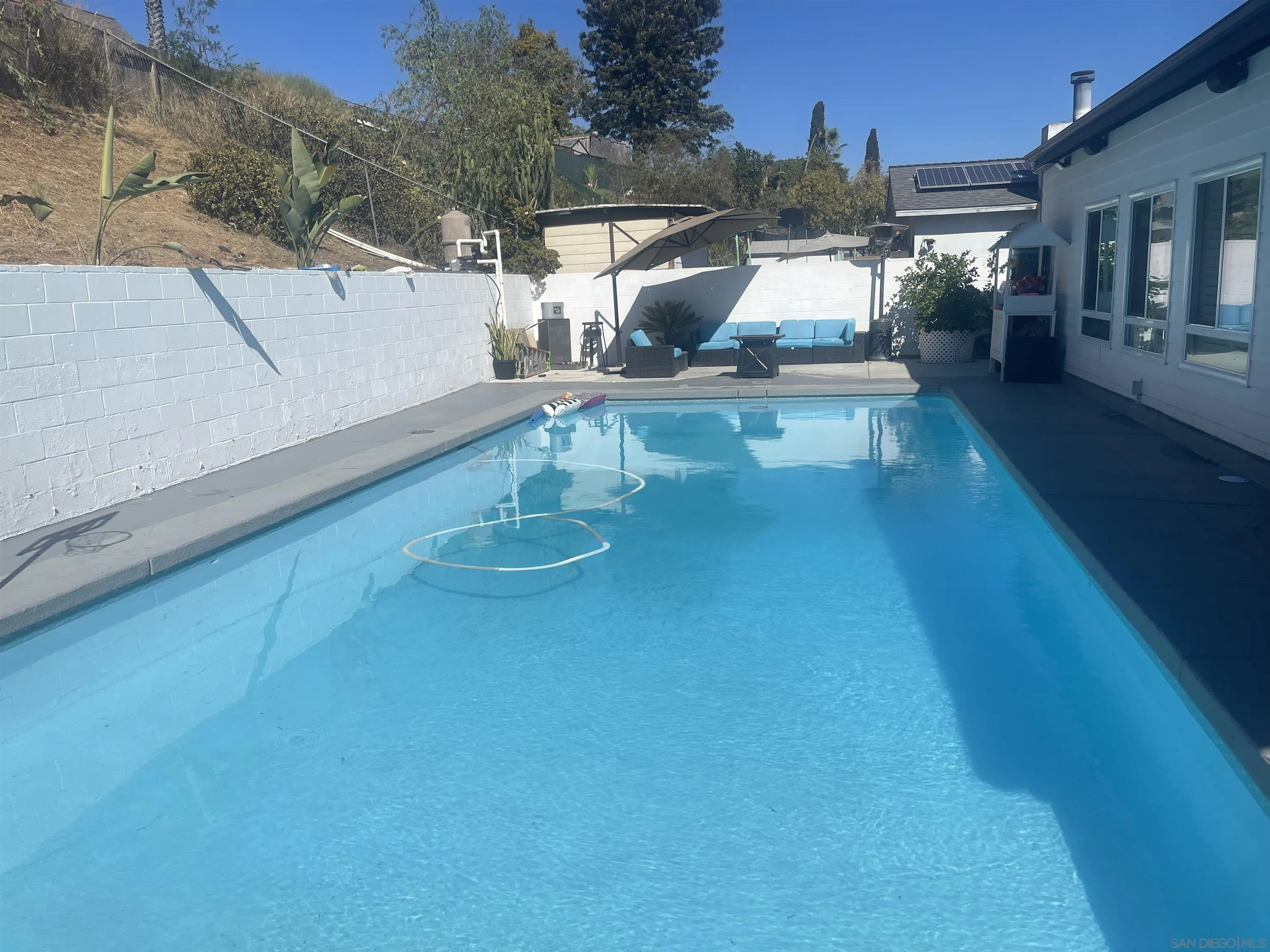 https://cdn.realtyfeed.com/cdn/127/260025249/7a2d9cd00d465935bd693e22c2647218.webp