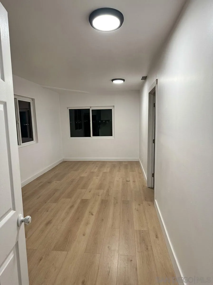 https://cdn.realtyfeed.com/cdn/127/260025249/9dc2e27cb4520eb570bc5df5c196a695.webp