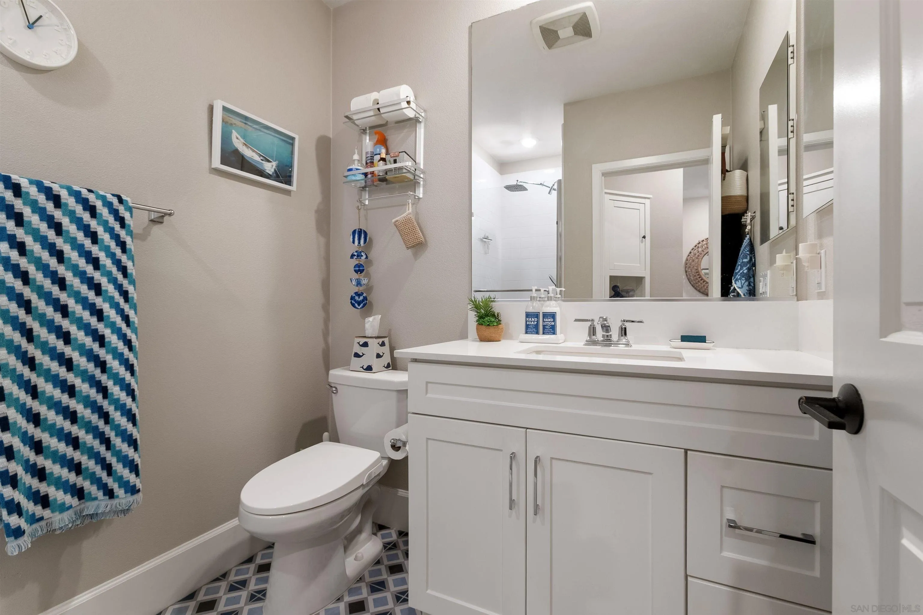 https://cdn.realtyfeed.com/cdn/127/260025252/2a6fa2d5eacdfc70fac1334e1be36e44.webp