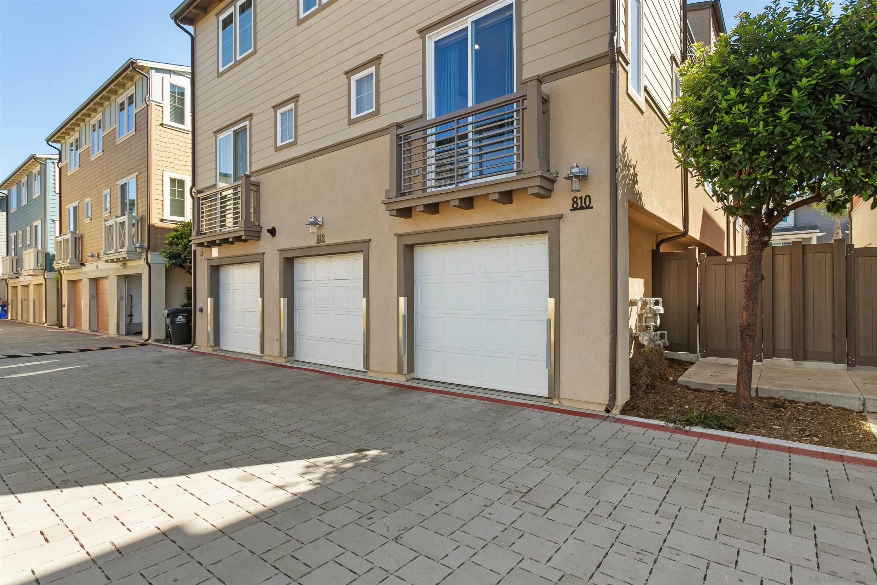 https://cdn.realtyfeed.com/cdn/127/260025252/2cfec0e587e6d5cd1671037b2503f0d3.webp