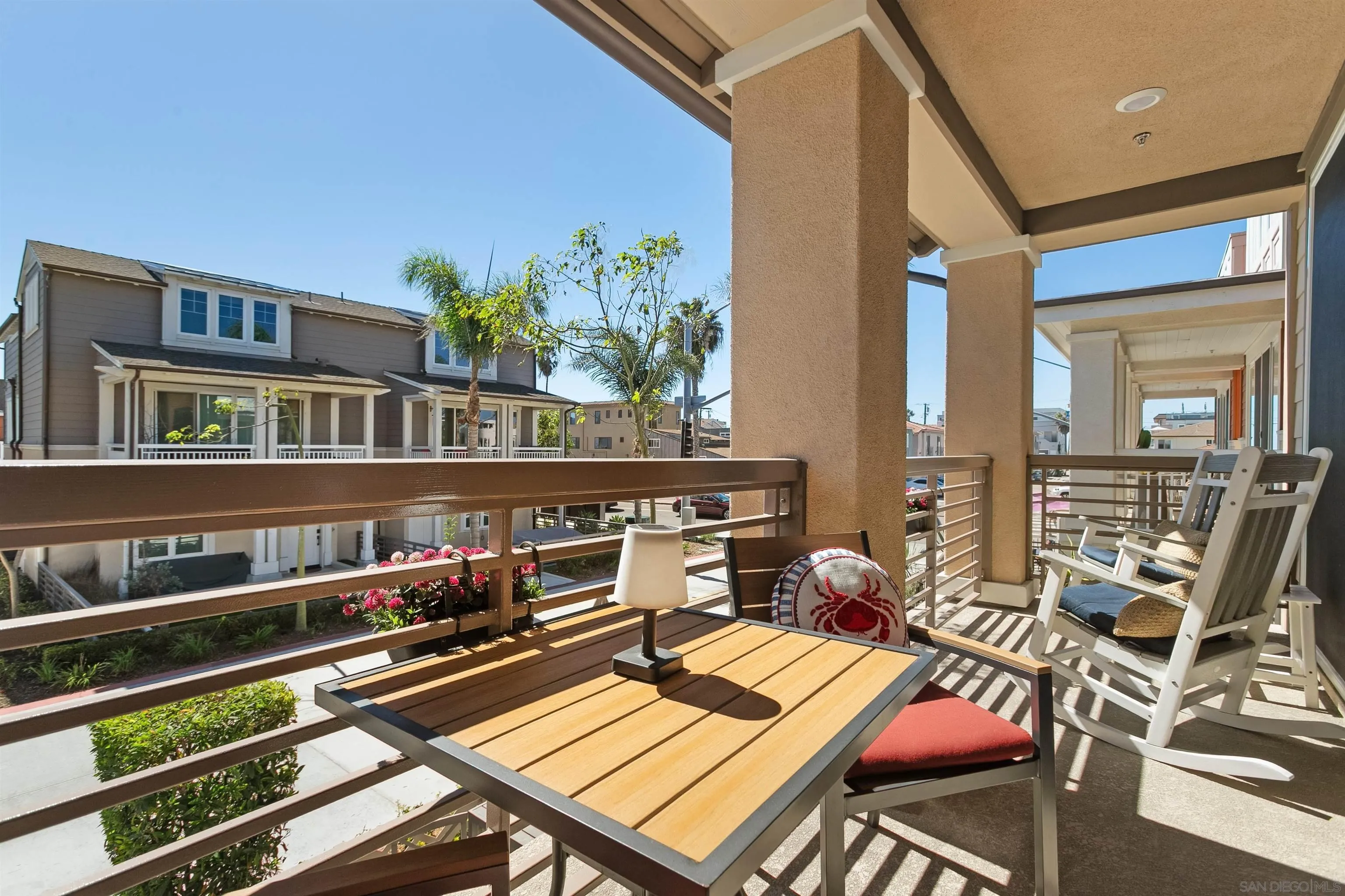 https://cdn.realtyfeed.com/cdn/127/260025252/5e8ca83ae06ebddf8bfc93989befd439.webp