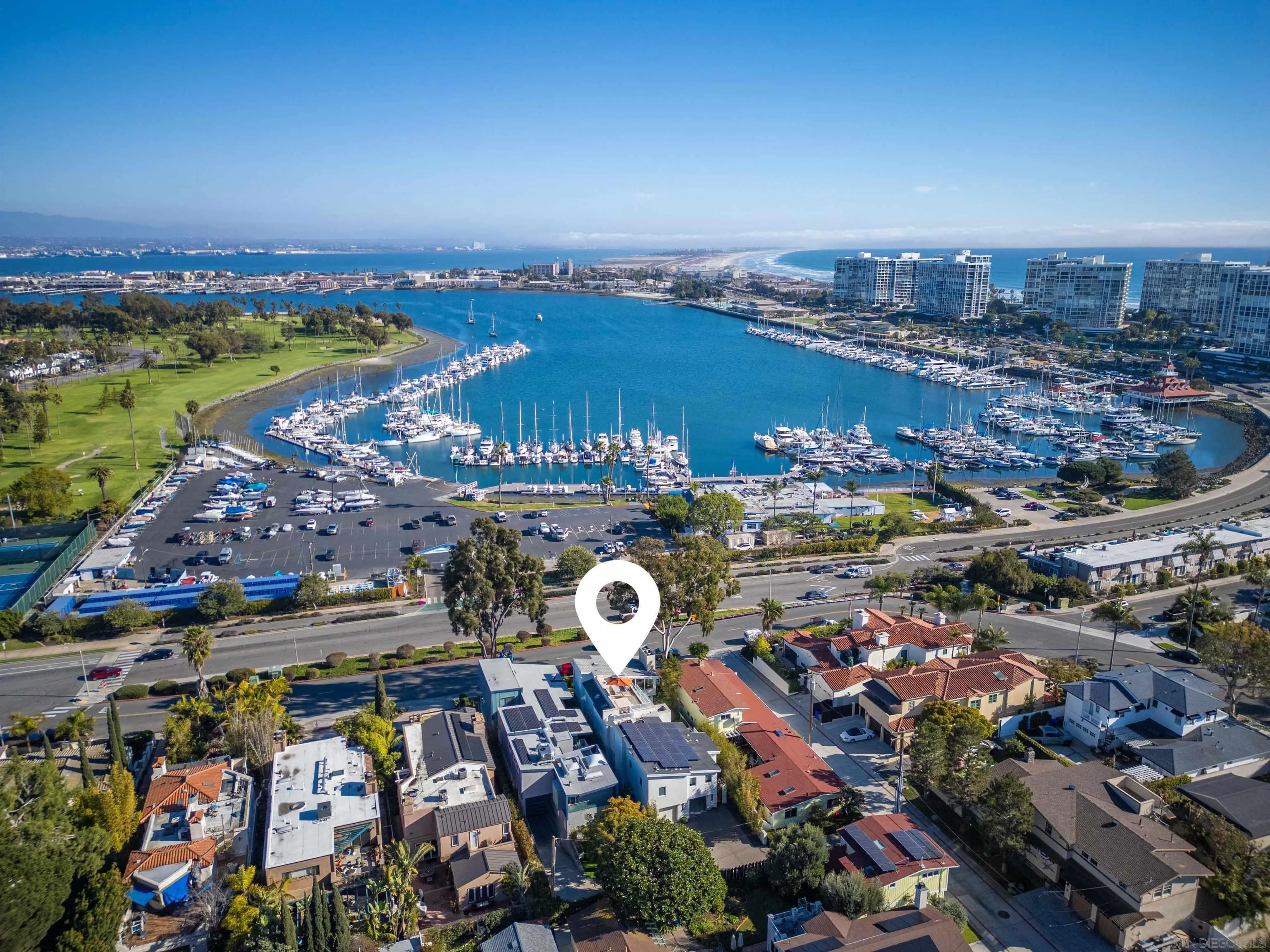https://cdn.realtyfeed.com/cdn/127/260025255/3980476980d3be66c72a35b9b9c7db07.webp