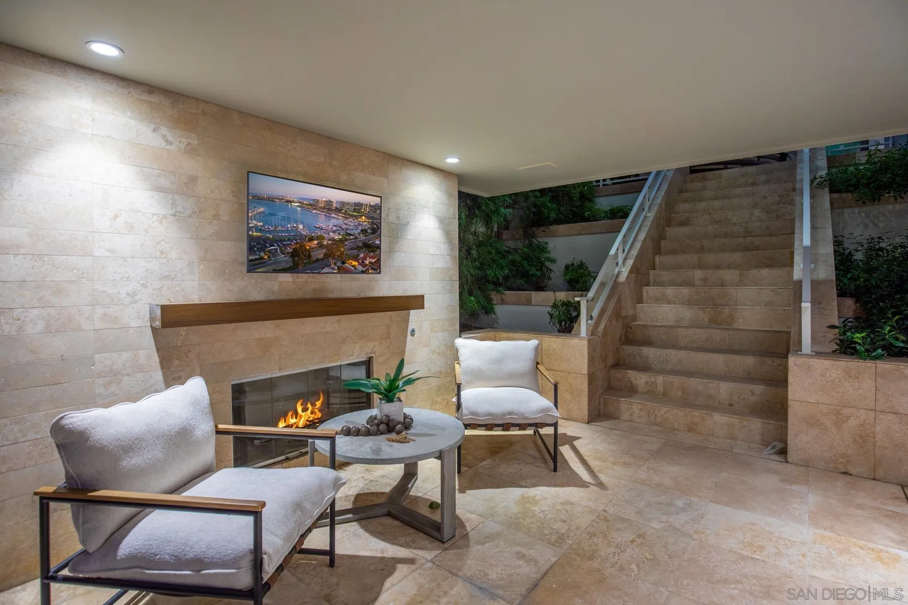 https://cdn.realtyfeed.com/cdn/127/260025255/4fe5e41ceb33b978e29d37fdc1ea8edb.webp
