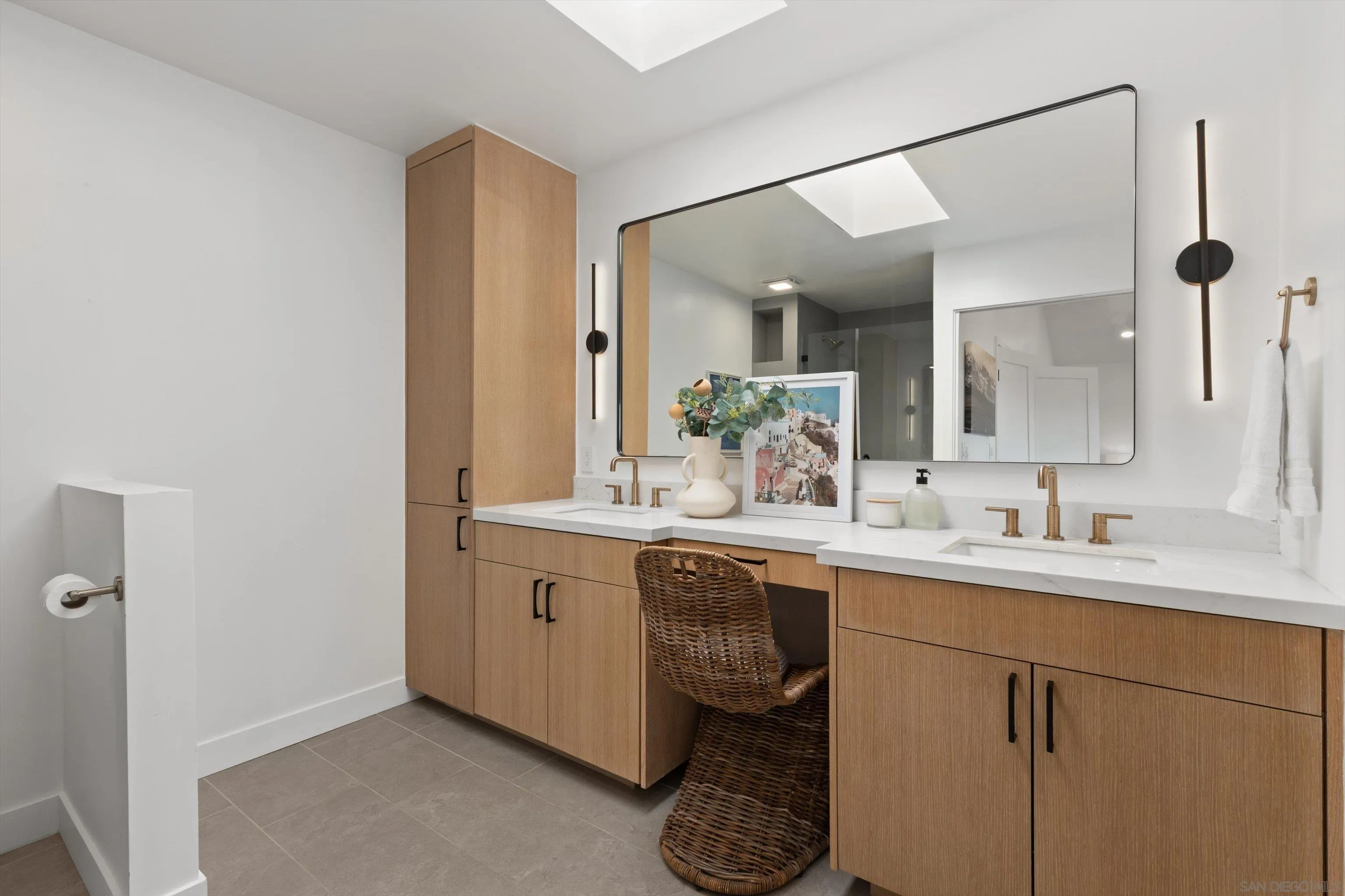 https://cdn.realtyfeed.com/cdn/127/260025256/754ed2b4b1ea073a6901444522e6a2cf.webp