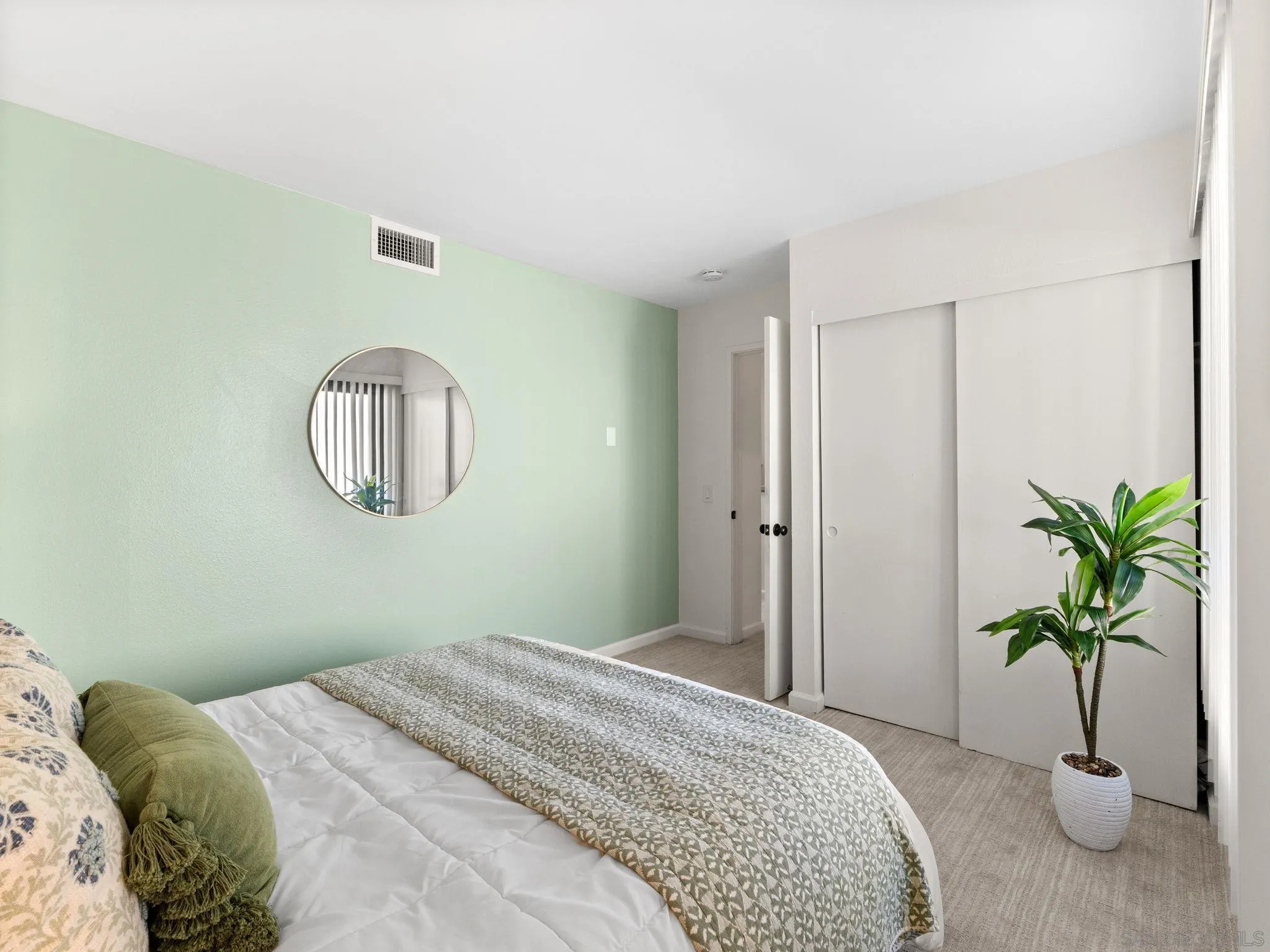 3823 Caminito Litoral, #208, San Diego, CA 92107 3823 Caminito Litoral, #208, San Diego, CA 92107