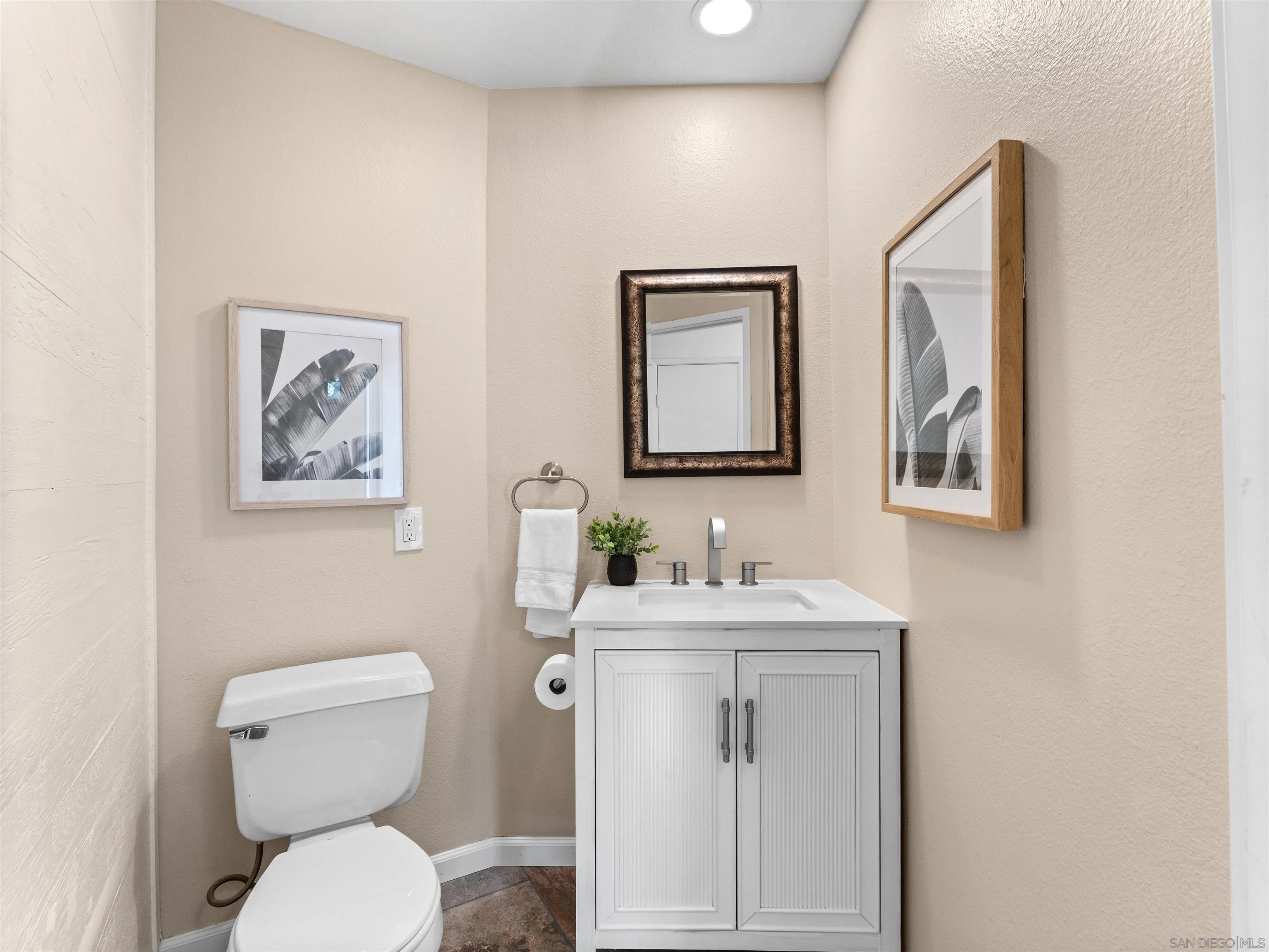 3823 Caminito Litoral, #208, San Diego, CA 92107 3823 Caminito Litoral, #208, San Diego, CA 92107