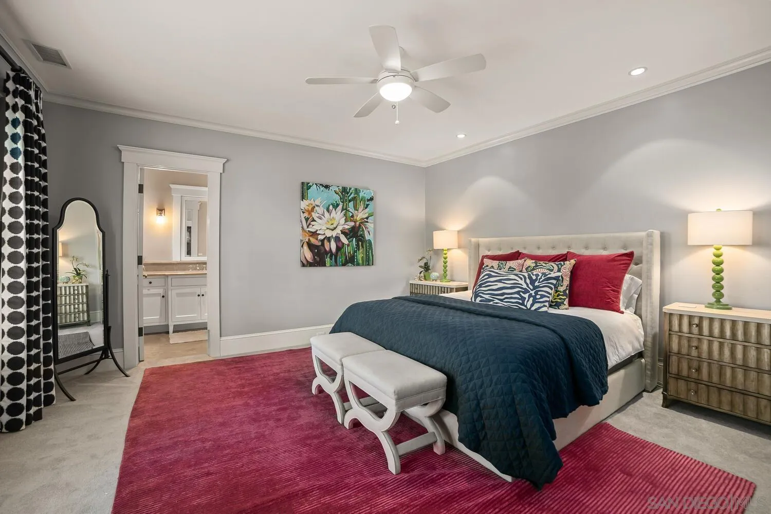 https://cdn.realtyfeed.com/cdn/127/260025265/4a1e2dda93d3994920fde0ecf5f3db63.webp