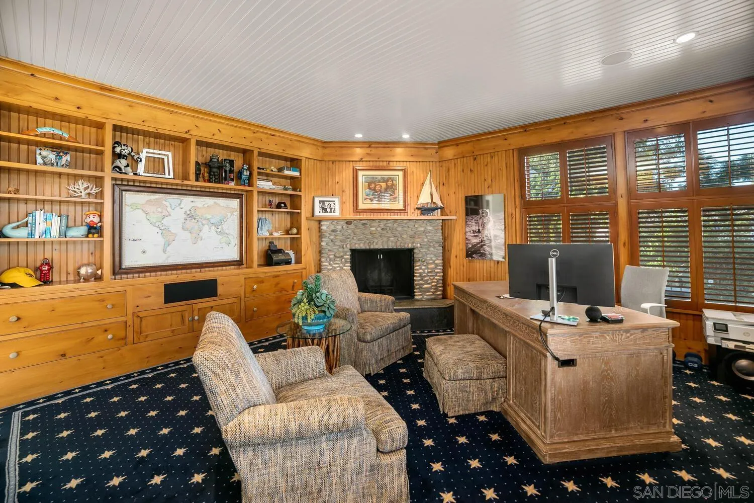 https://cdn.realtyfeed.com/cdn/127/260025265/908ffabb364b7c360e92874865911202.webp