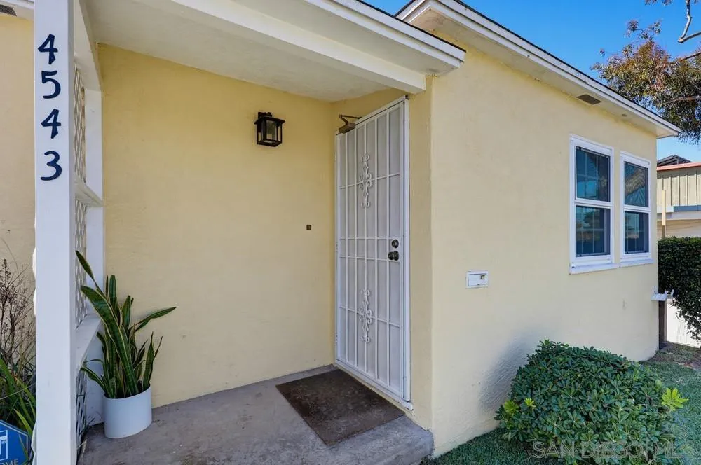 https://cdn.realtyfeed.com/cdn/127/260025267/1ee4bdc68bcb783252d80d9761cbab6e.webp