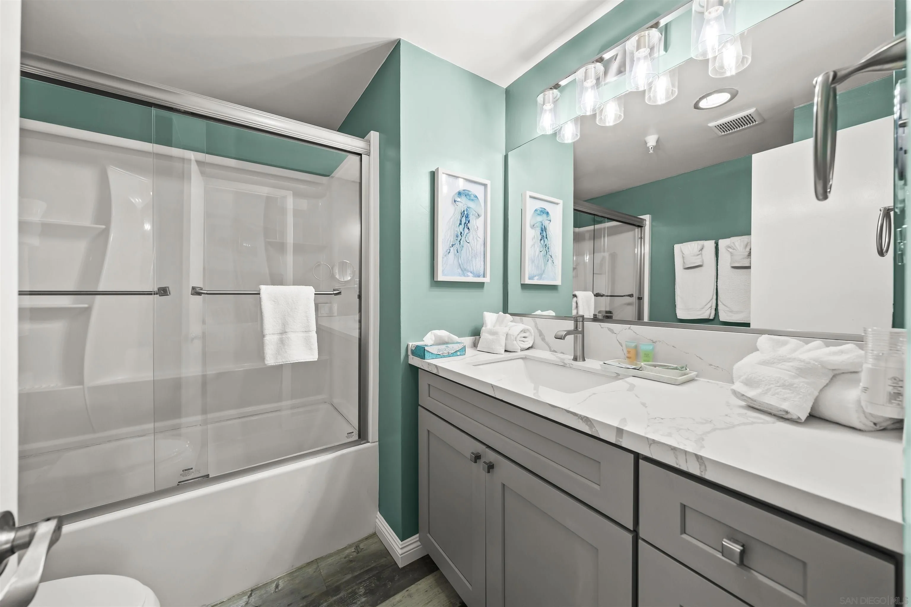 https://cdn.realtyfeed.com/cdn/127/260025275/0d56d40da4fa8f94285a2a803043a74f.webp