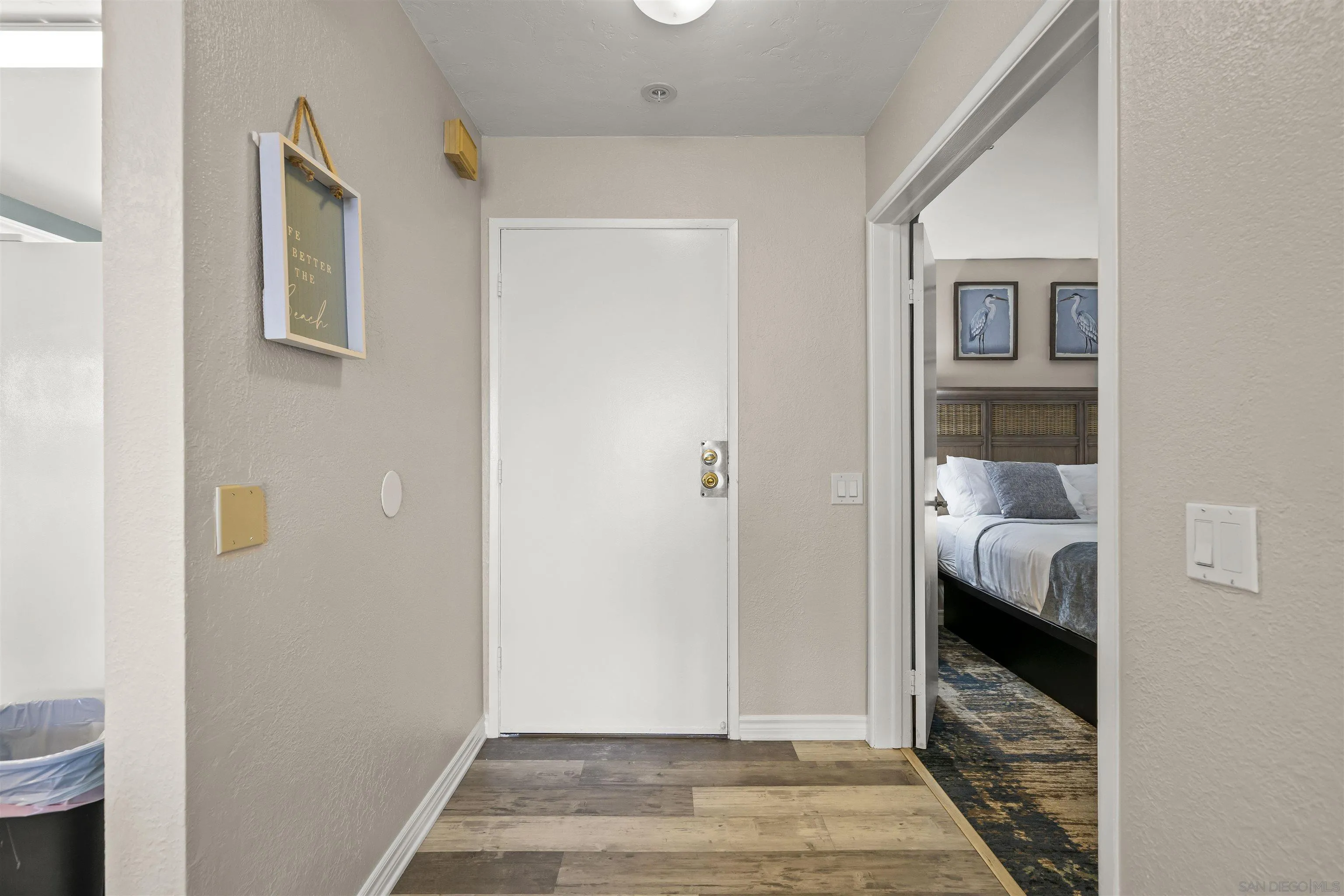 https://cdn.realtyfeed.com/cdn/127/260025275/2a7b68a24b9f1f29cc03a2431f18fa98.webp