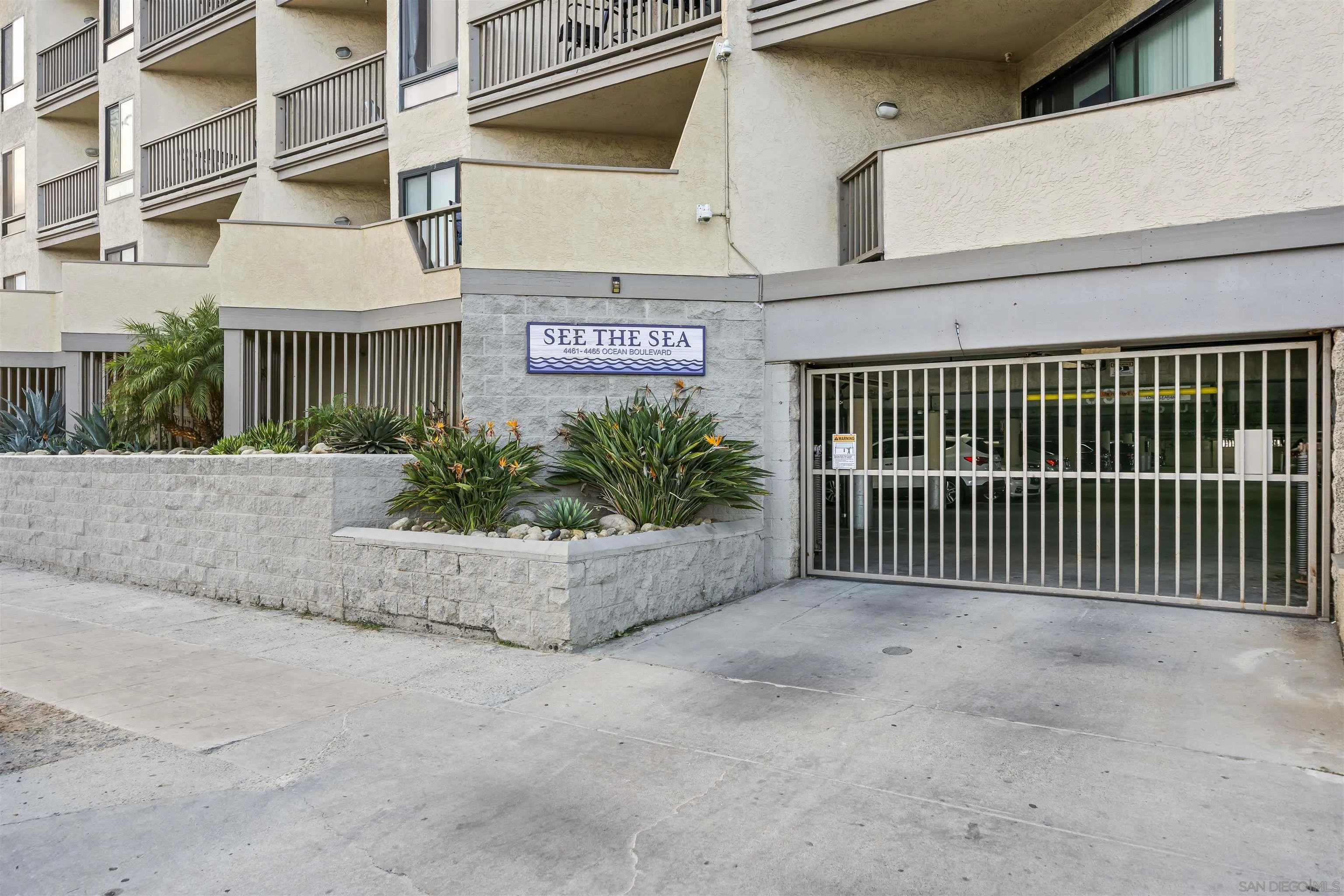 https://cdn.realtyfeed.com/cdn/127/260025275/5f00dde441f22ec50a0da93aa504f061.webp