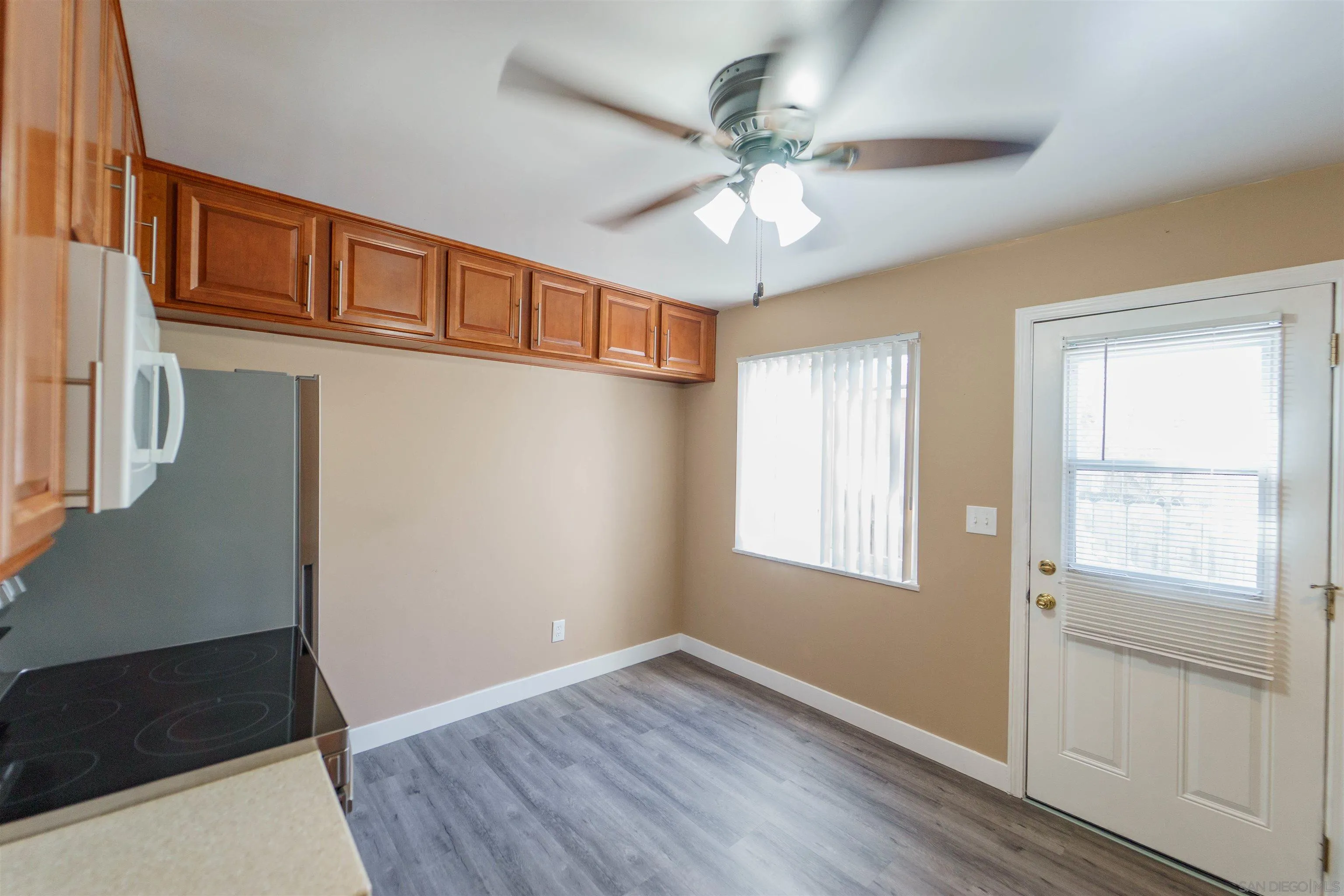 6080-82 Horton, La Mesa, CA 91942
