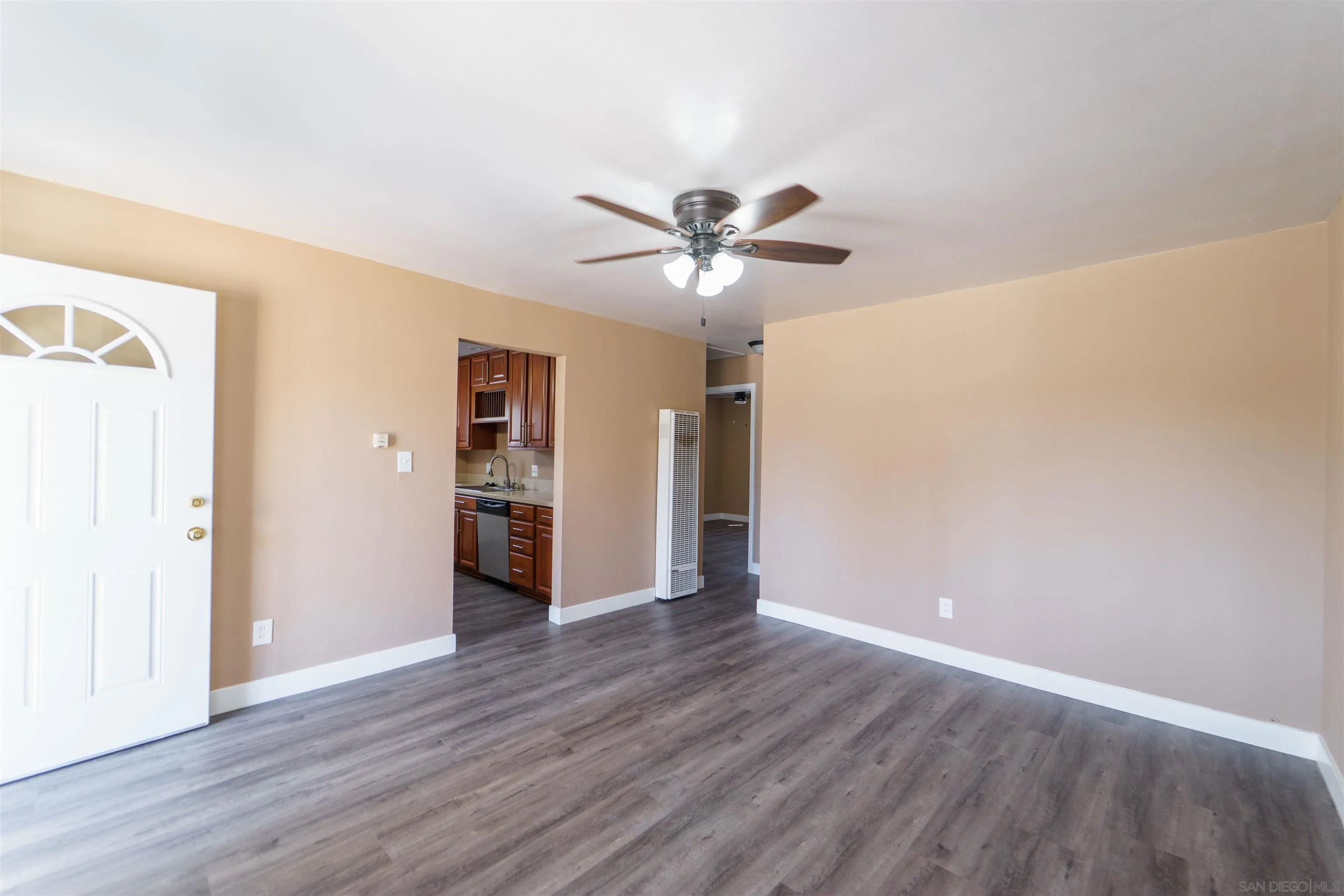 6080-82 Horton, La Mesa, CA 91942