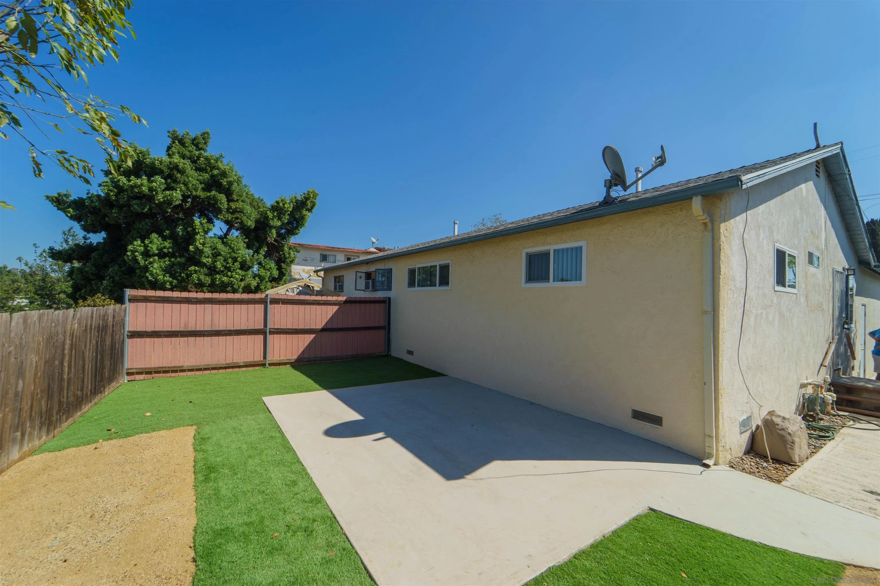 6080-82 Horton, La Mesa, CA 91942