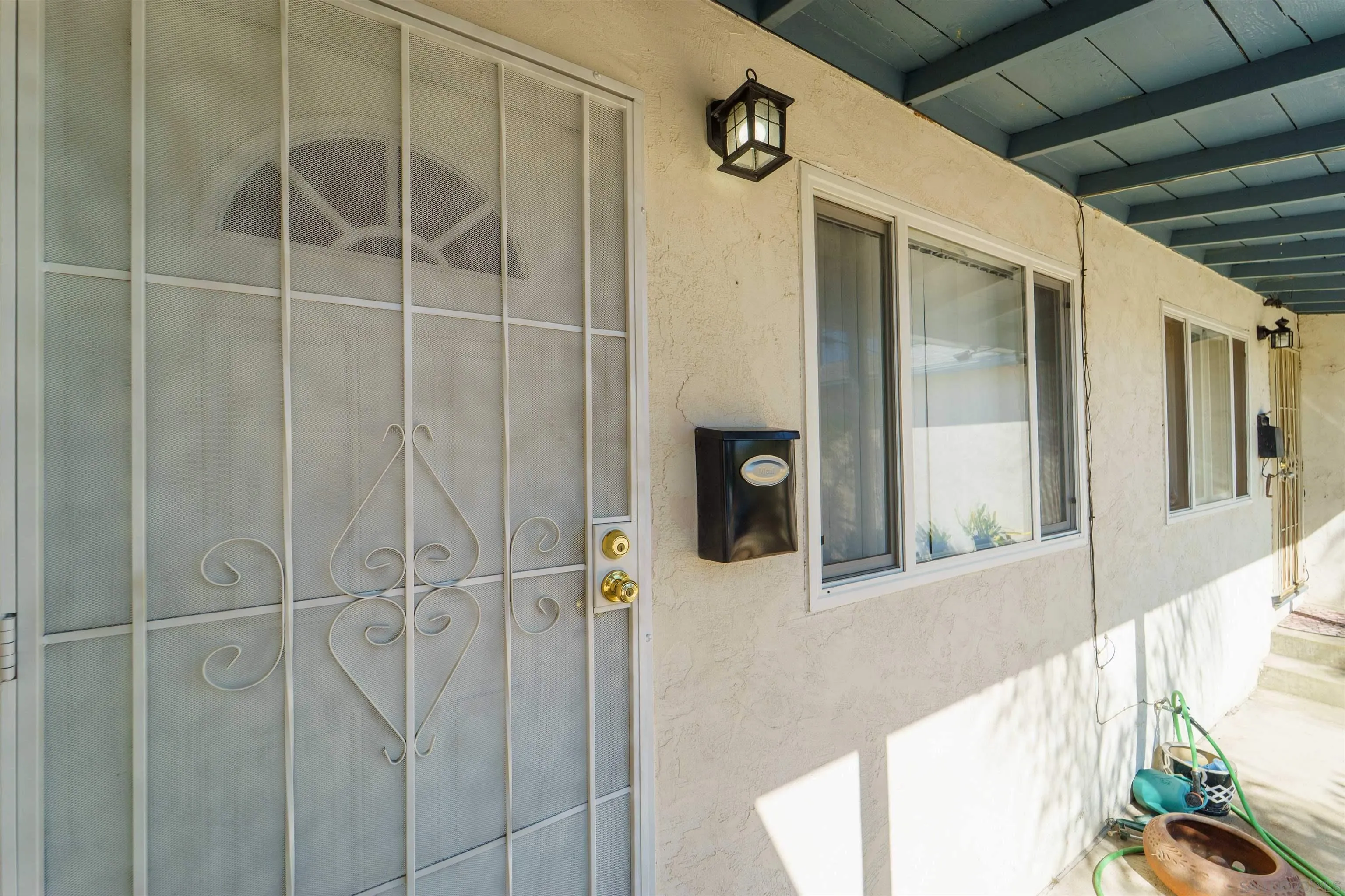 6080-82 Horton, La Mesa, CA 91942