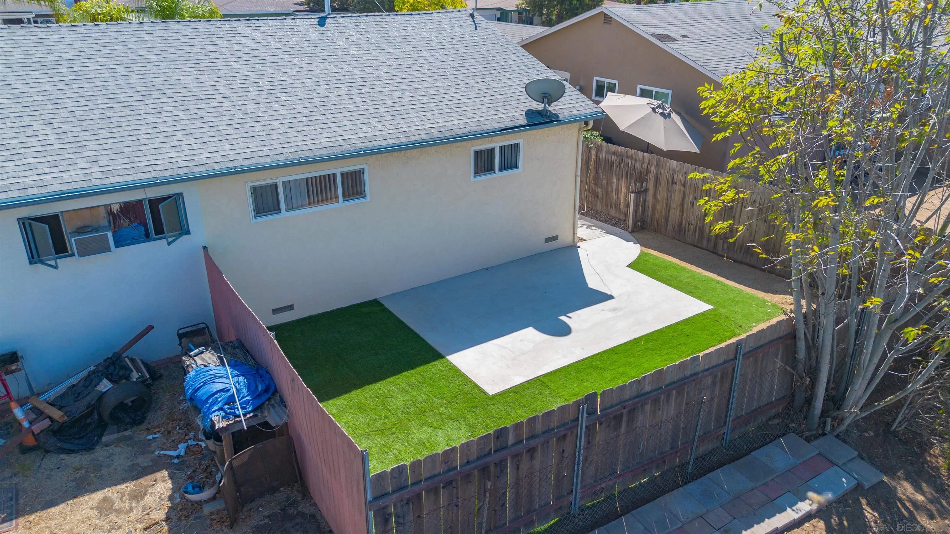 6080-82 Horton, La Mesa, CA 91942