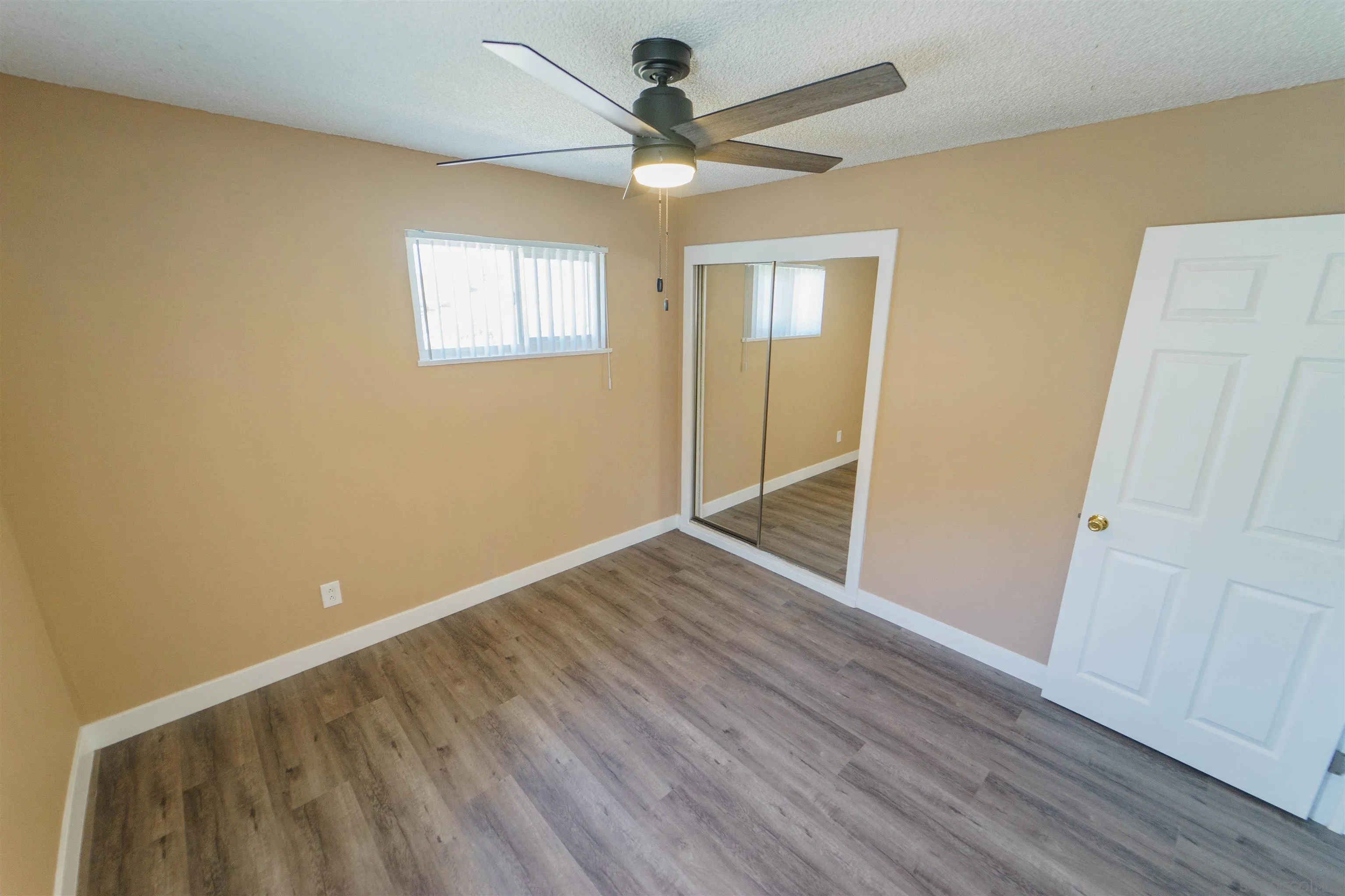 6080-82 Horton, La Mesa, CA 91942