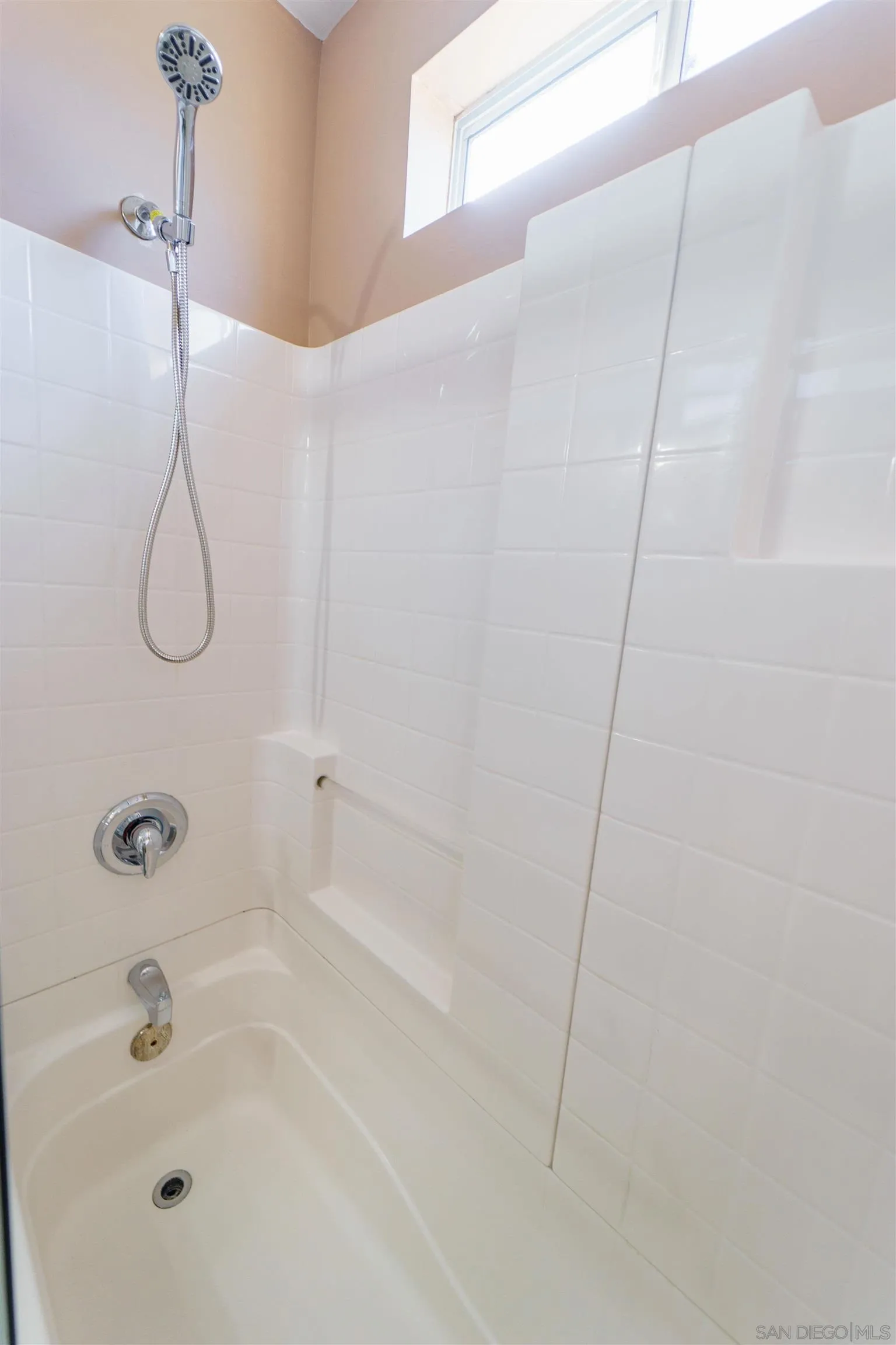 6080-82 Horton, La Mesa, CA 91942