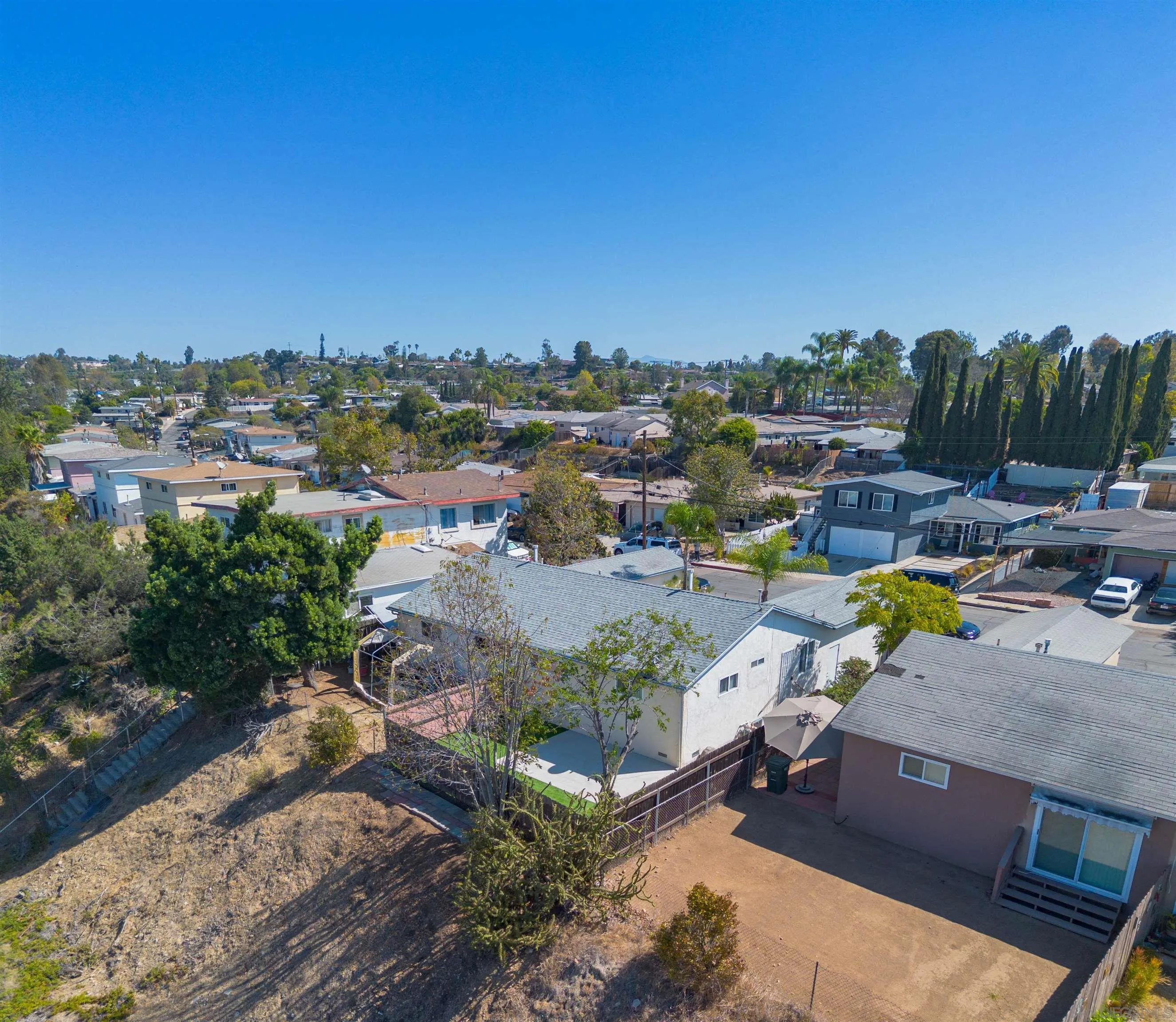 6080-82 Horton, La Mesa, CA 91942