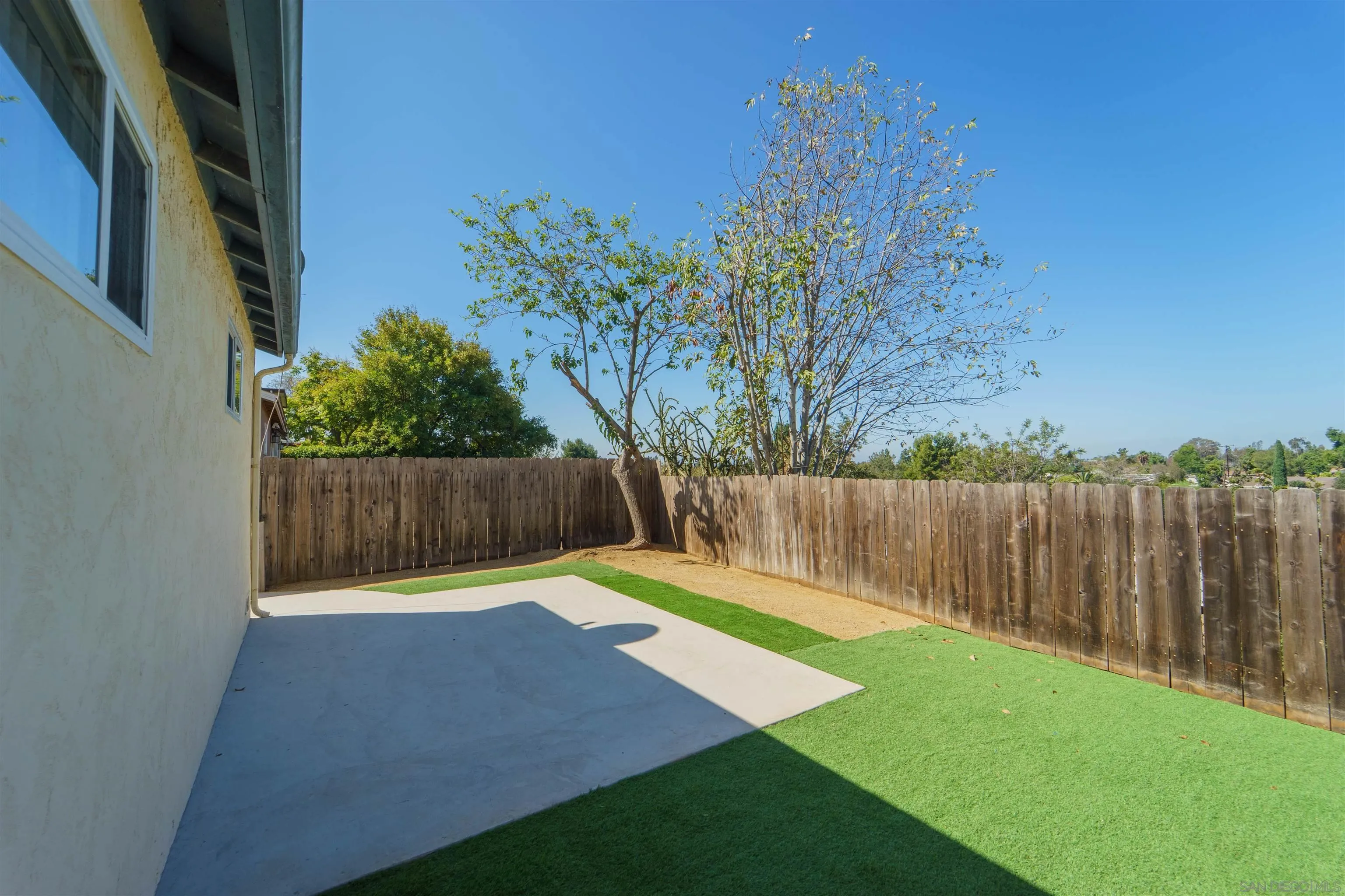 6080-82 Horton, La Mesa, CA 91942