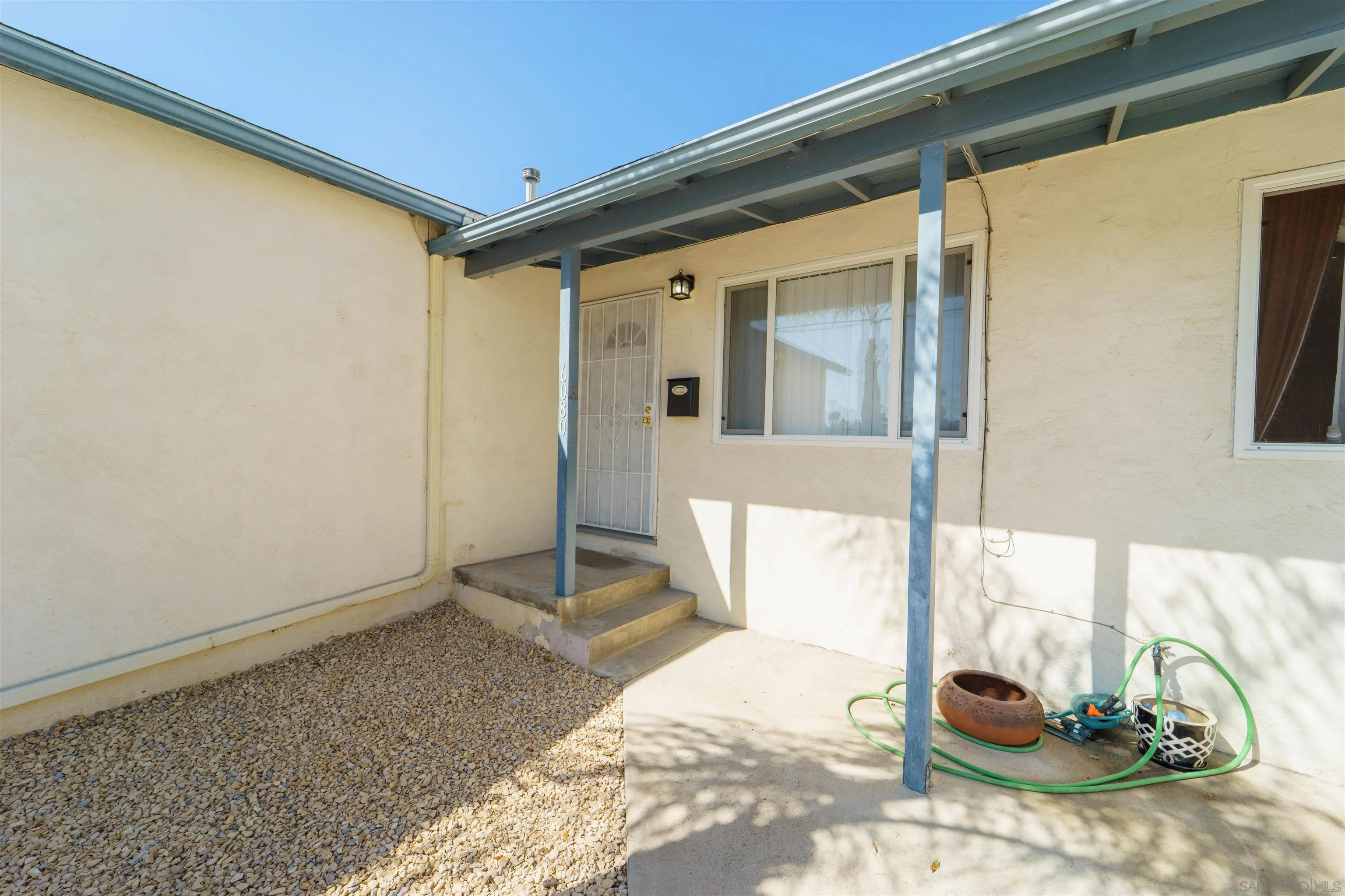 6080-82 Horton, La Mesa, CA 91942