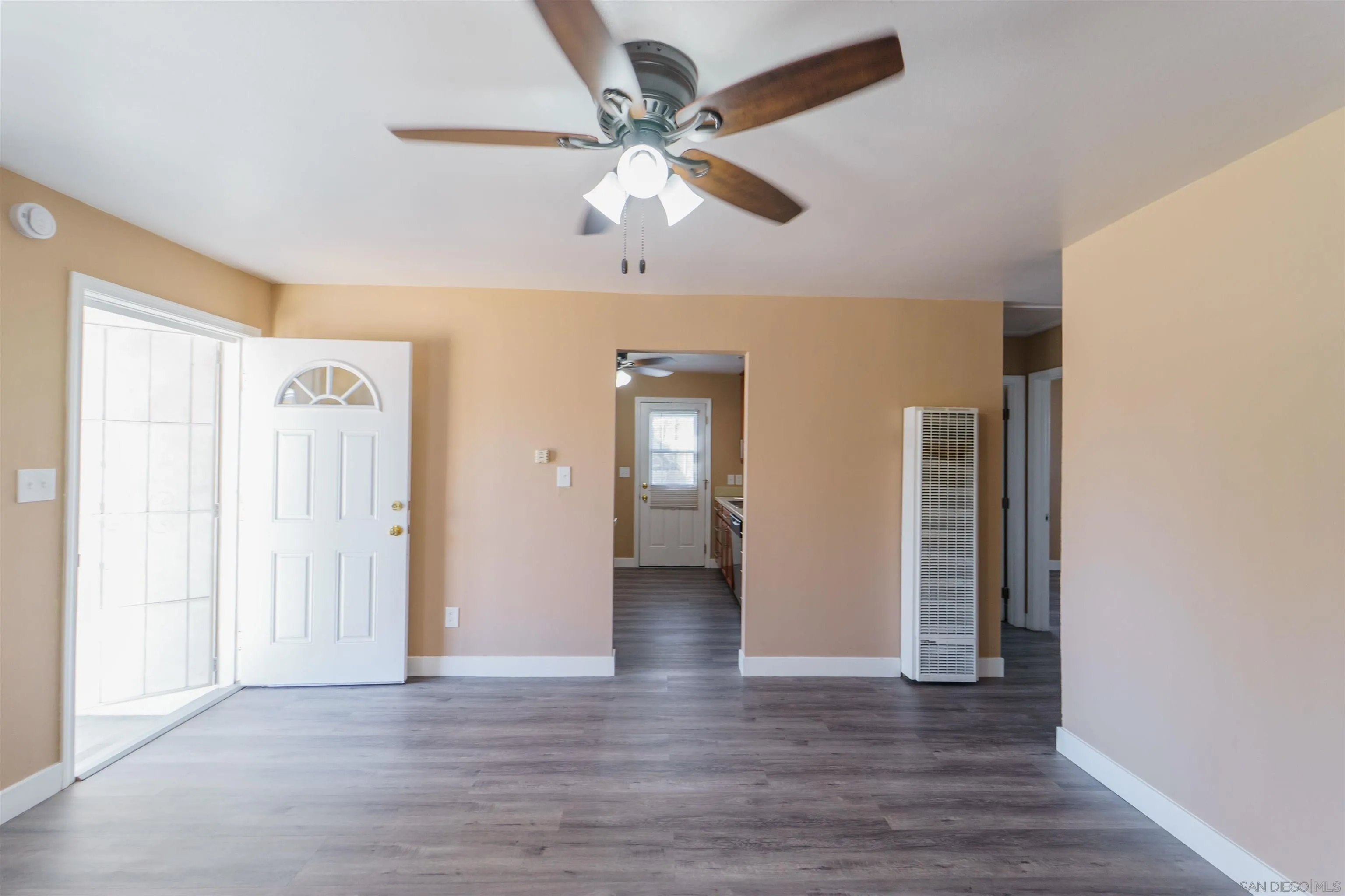 6080-82 Horton, La Mesa, CA 91942