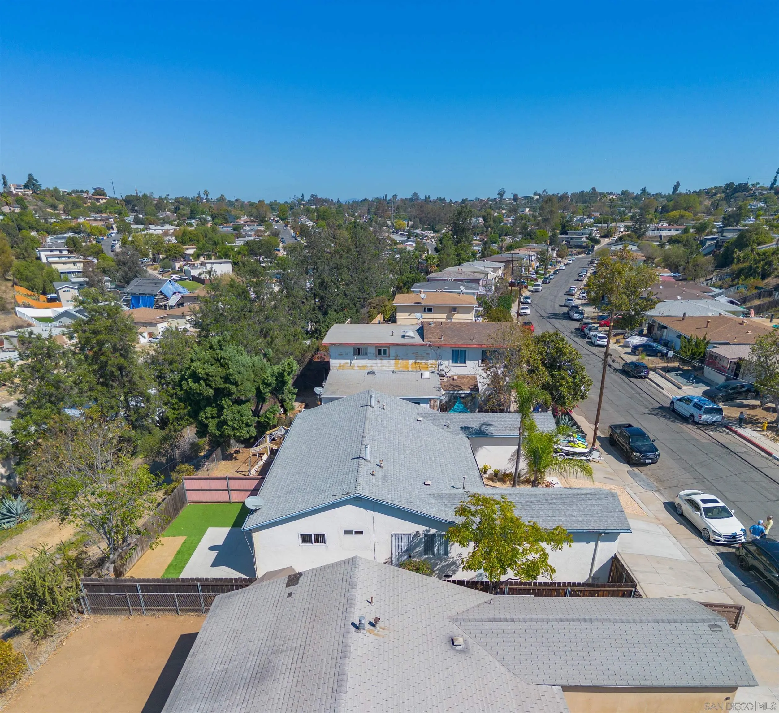6080-82 Horton, La Mesa, CA 91942
