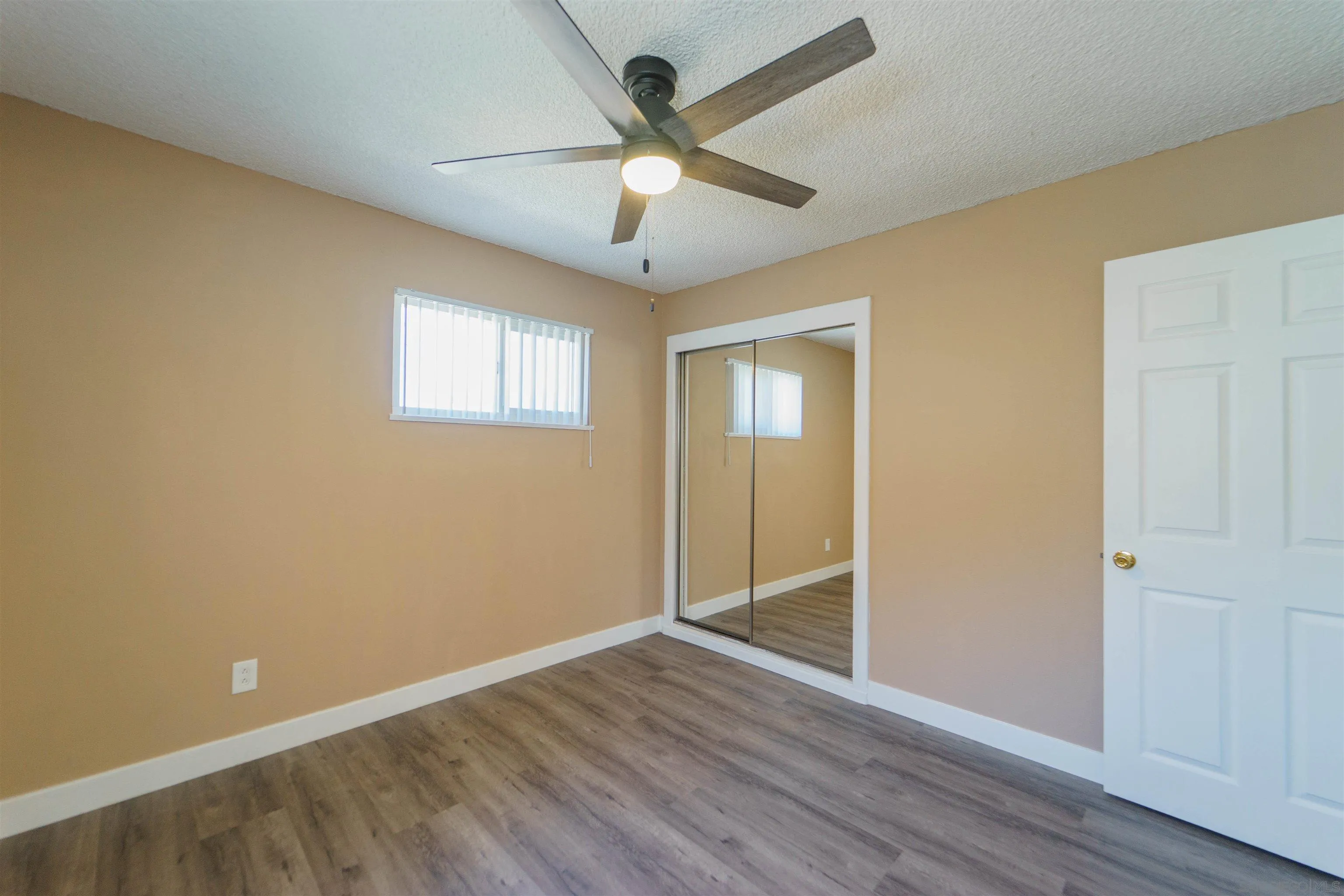 6080-82 Horton, La Mesa, CA 91942