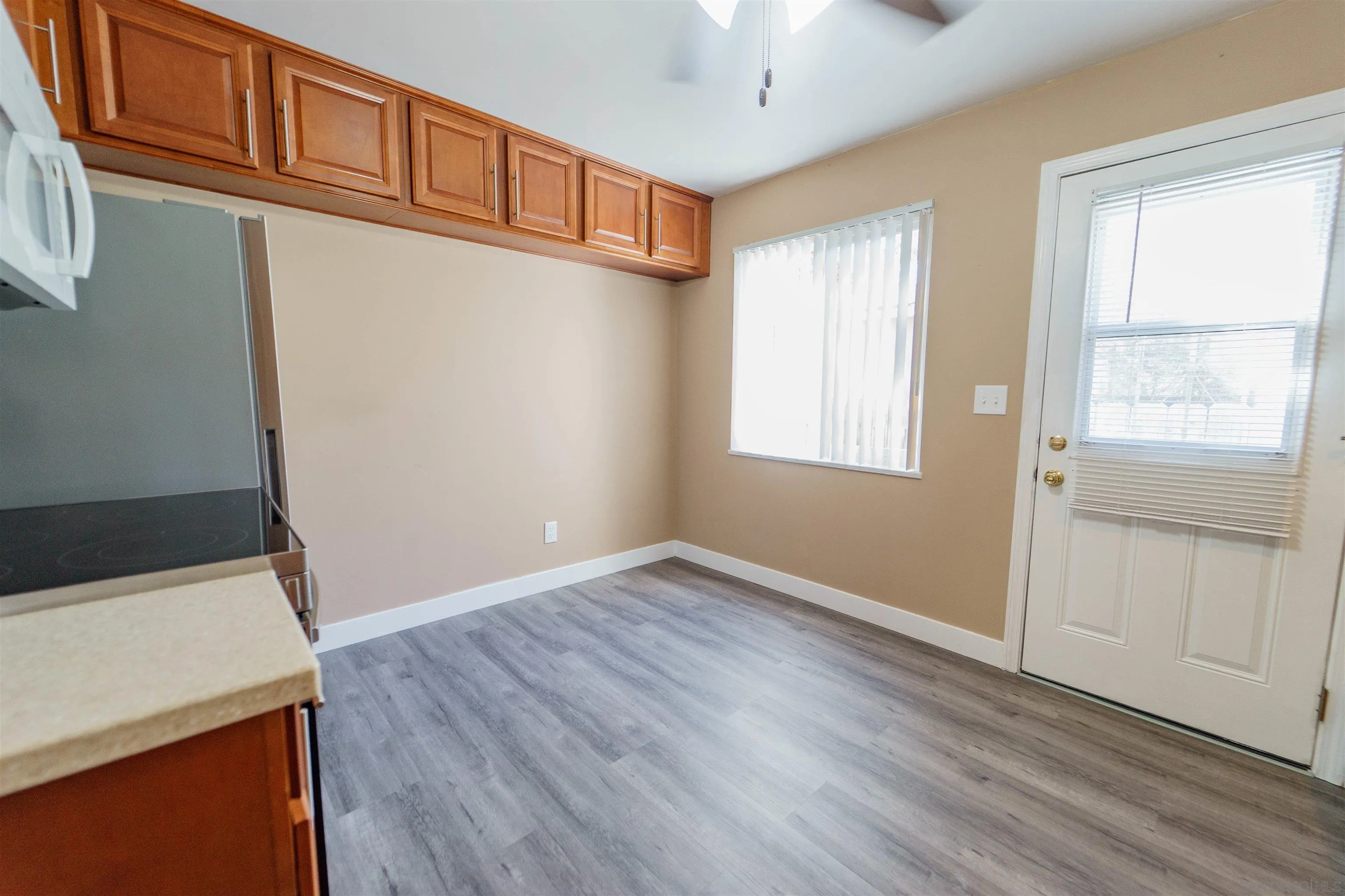 6080-82 Horton, La Mesa, CA 91942