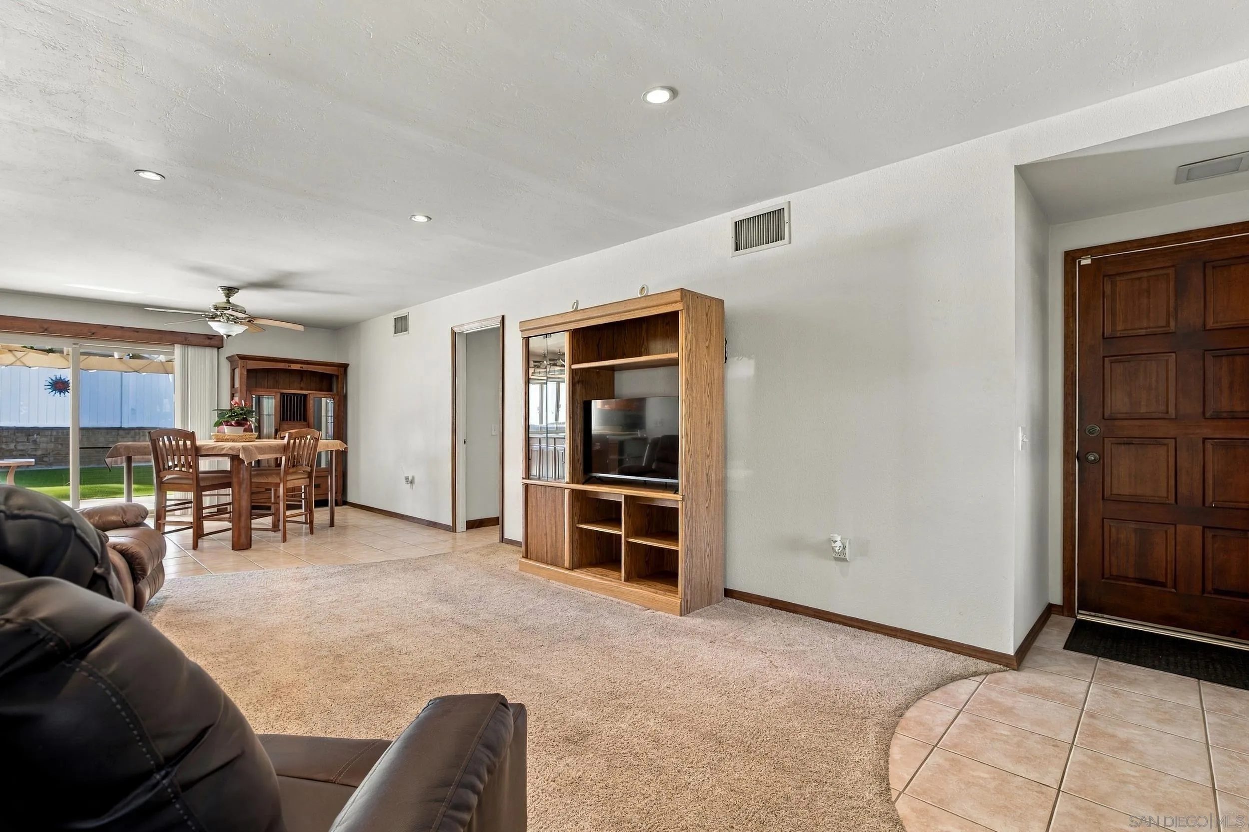 https://cdn.realtyfeed.com/cdn/127/260025290/28ff4969ad6cec9da9f54e378ae6494b.webp