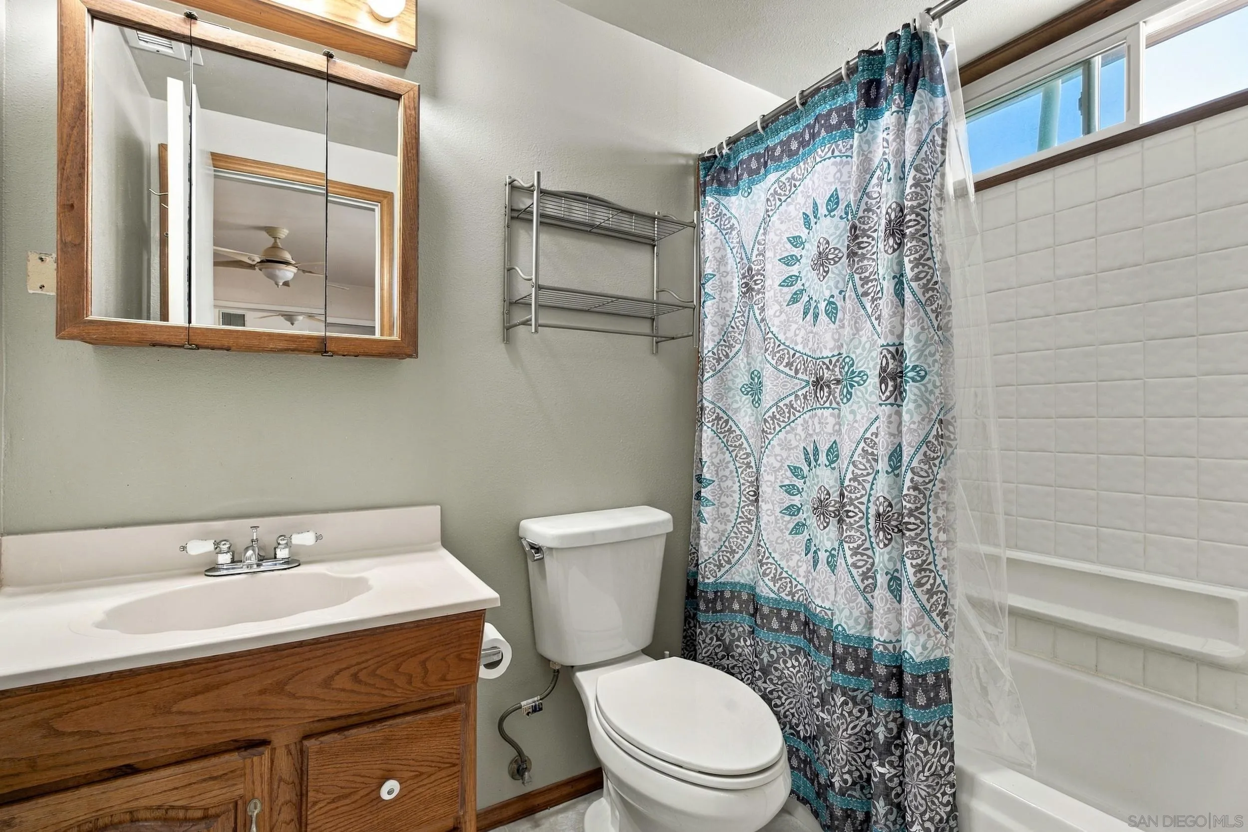 https://cdn.realtyfeed.com/cdn/127/260025290/427dfd1ab85b5dd51c526a7c3a25746a.webp