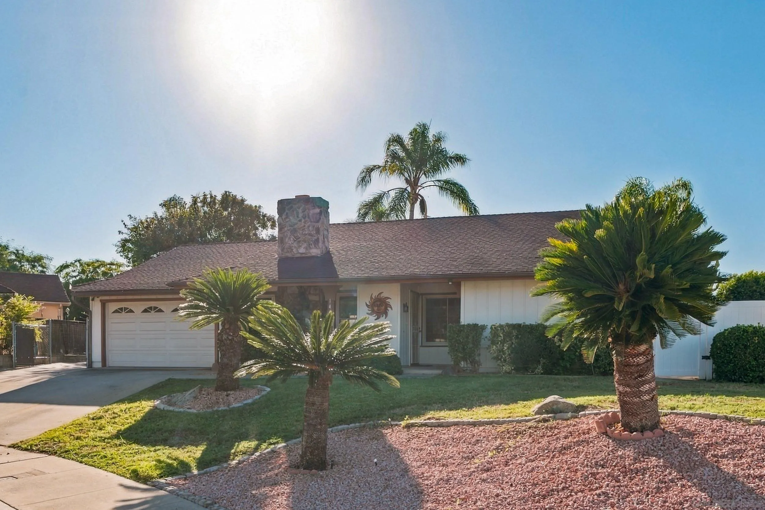 https://cdn.realtyfeed.com/cdn/127/260025290/684aa6c21d9f084ee140ff26a7b40505.webp