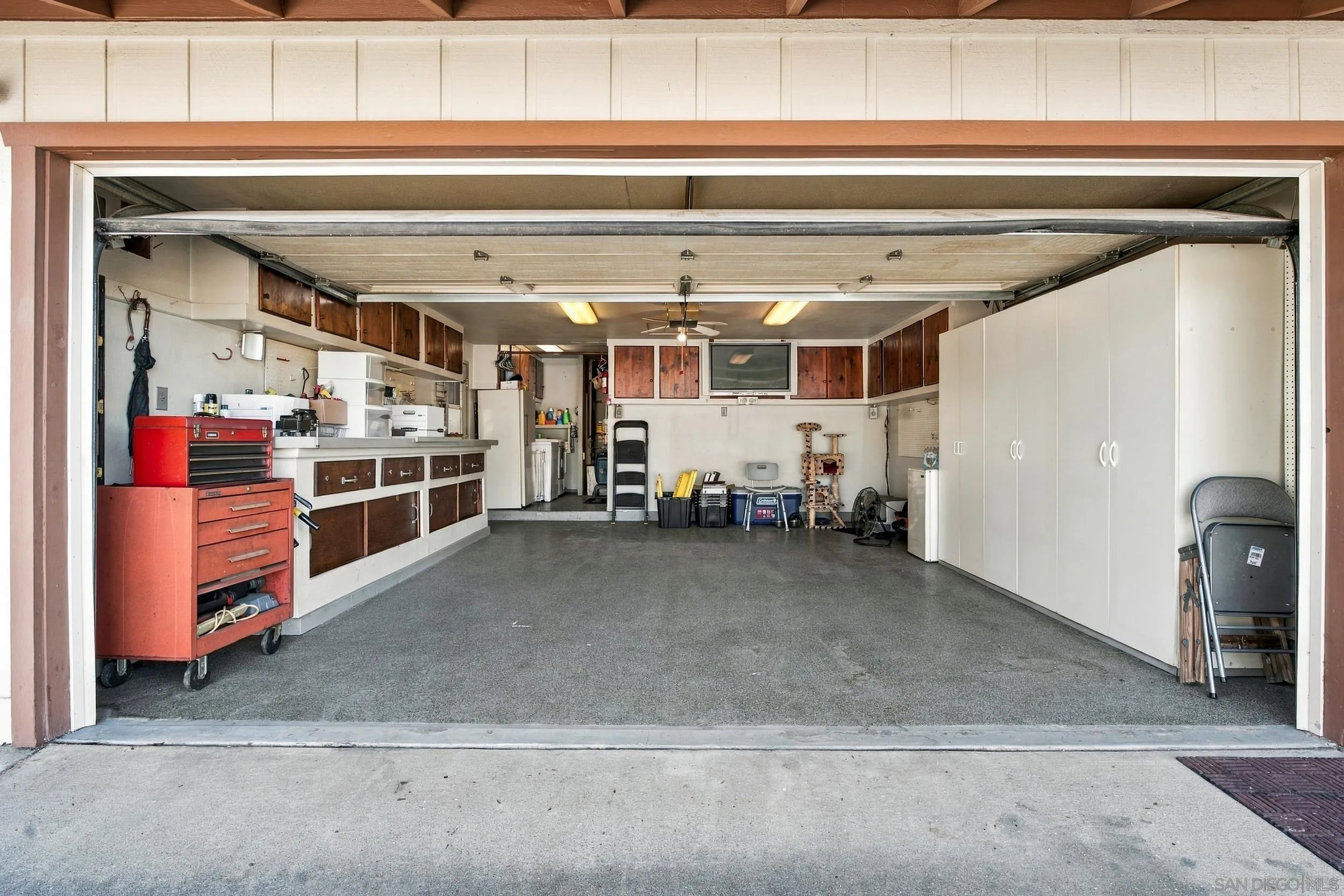 https://cdn.realtyfeed.com/cdn/127/260025290/b206ebdc13e3ebc1fc875d2536d1a4c1.webp