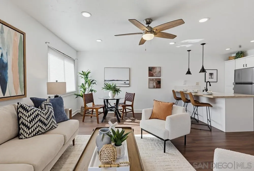 https://cdn.realtyfeed.com/cdn/127/260025294/8a287eedad384b22e50ee3fca9051fff.webp